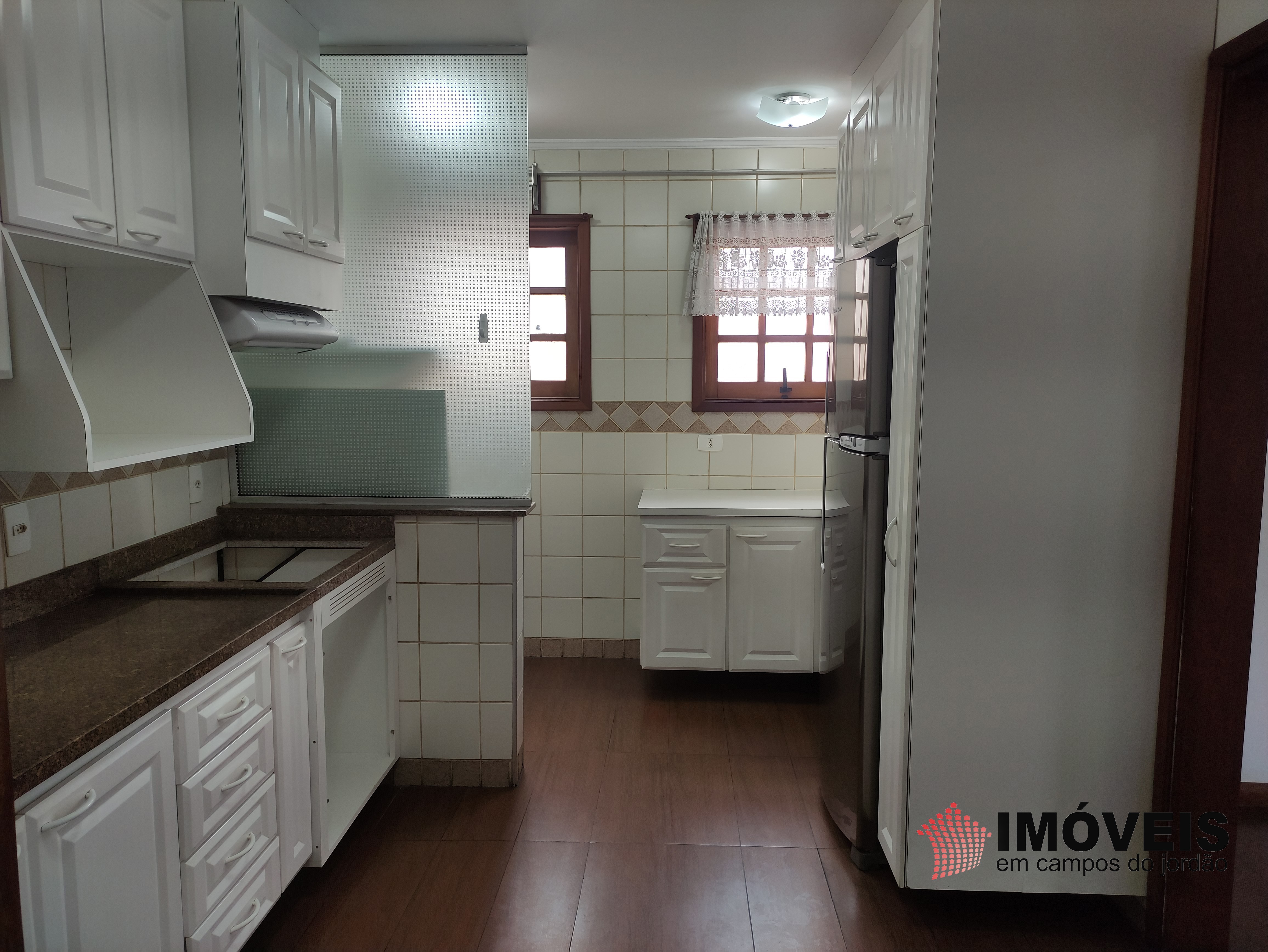 0 para Apartamentos - Venda em Campos do Jordão
