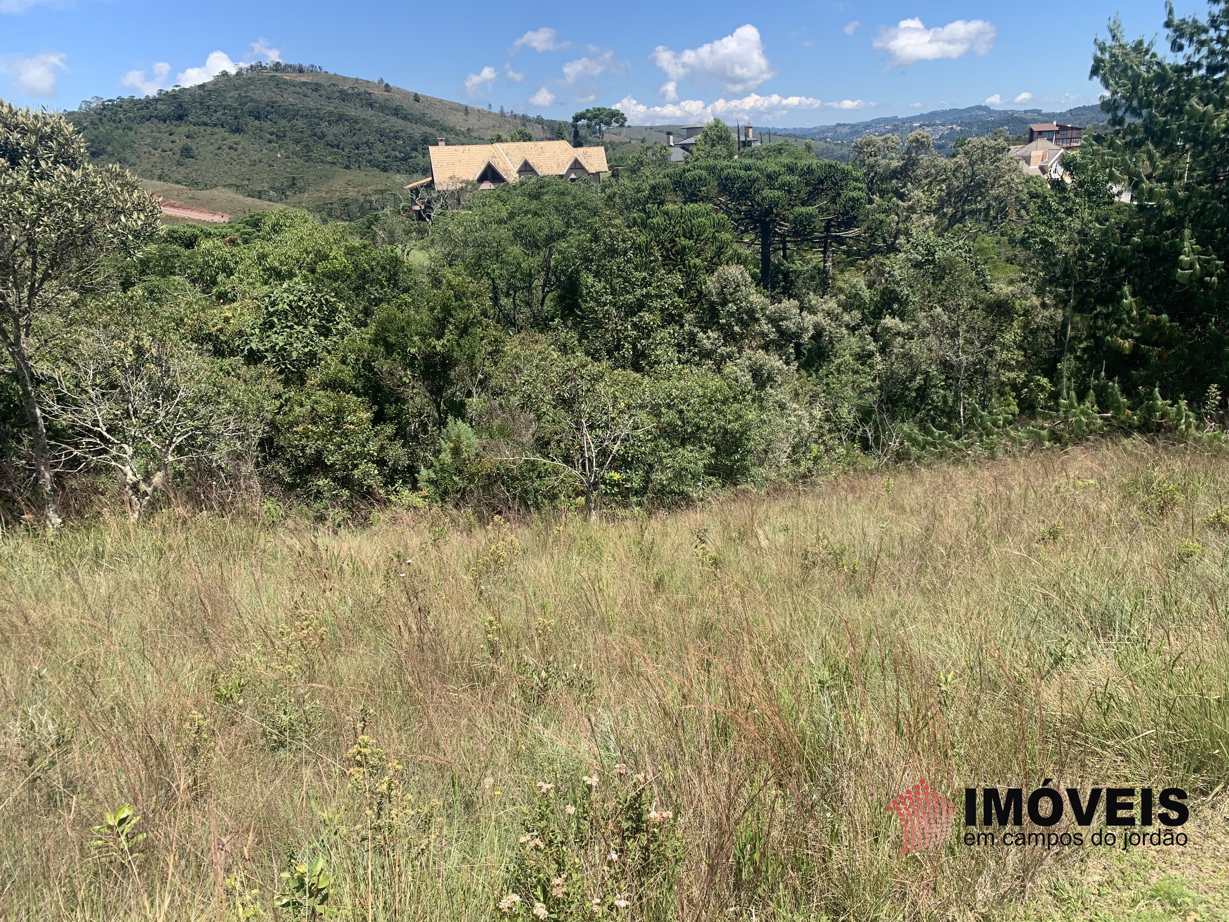 0 para Terrenos - Venda em Campos do Jordão