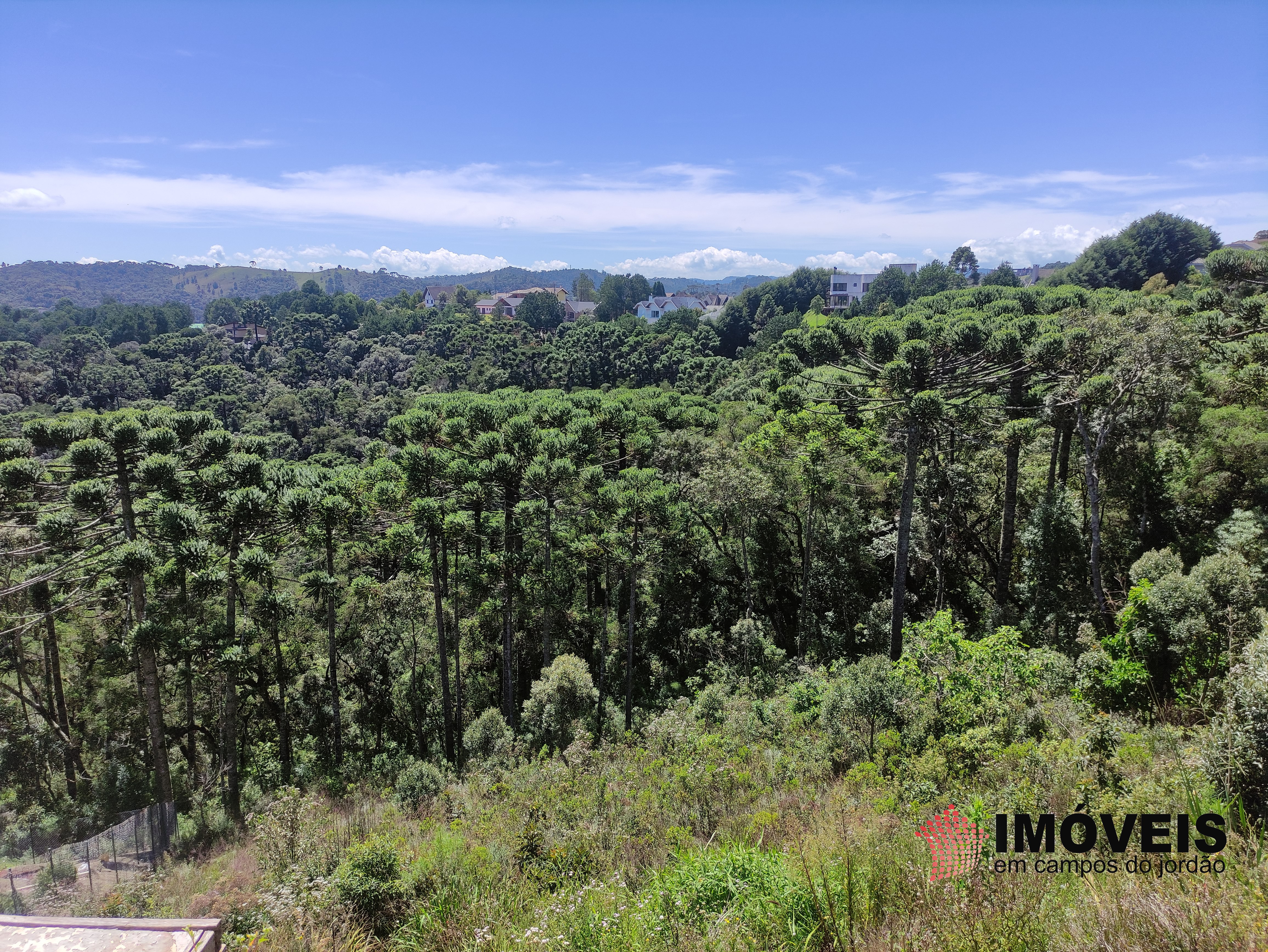 0 para Terrenos - Venda em Campos do Jordão