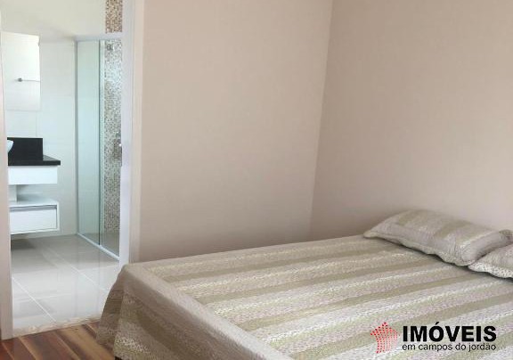 1 para Casas - Venda em Campos do Jordão