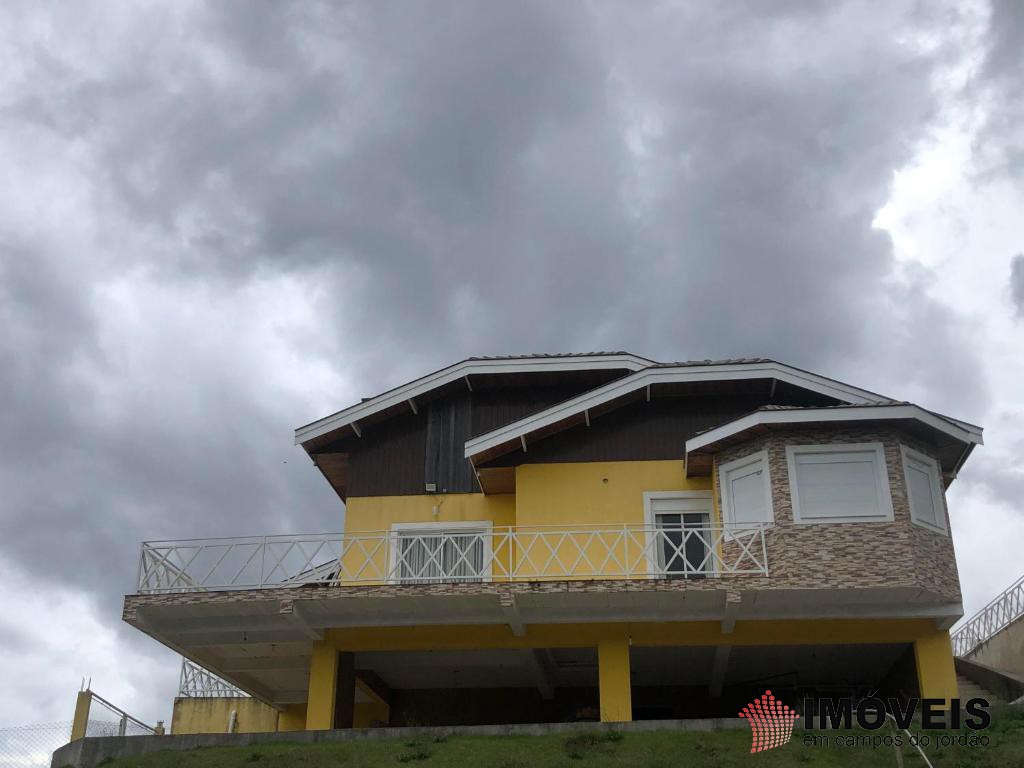 1 para Casas - Venda em Campos do Jordão