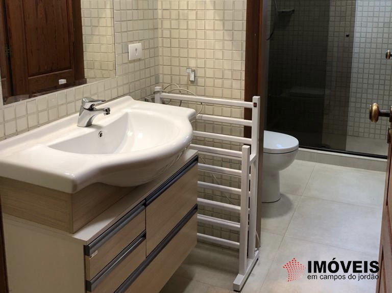 0 para Casas - Venda em Campos do Jordão