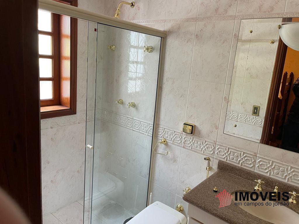 0 para Apartamentos - Venda em Campos do Jordão
