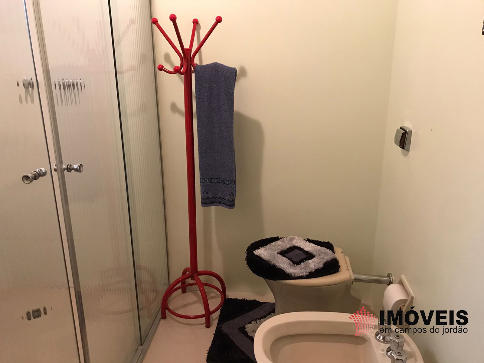 0 para Apartamentos - Venda em Campos do Jordão