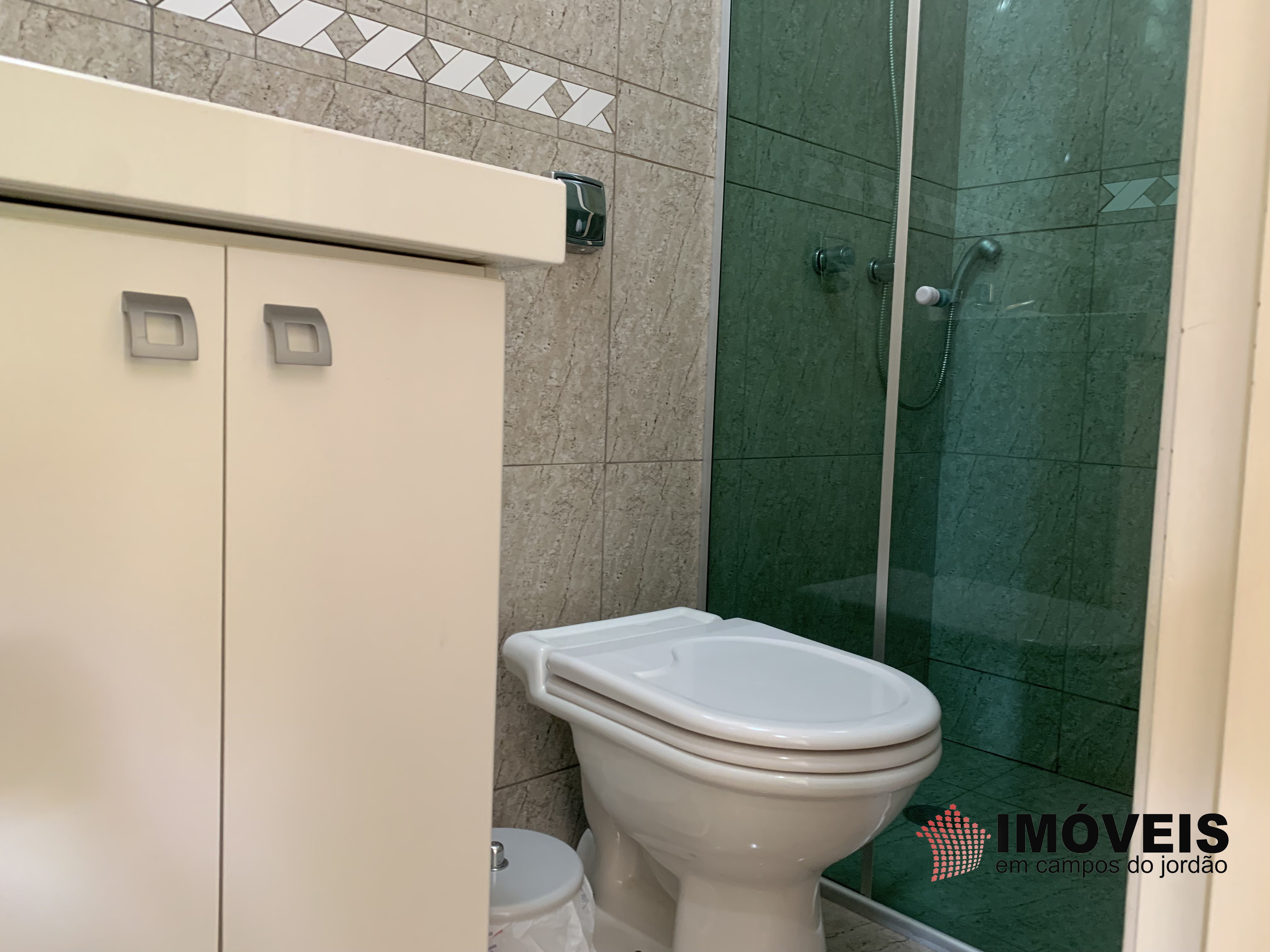 0 para Apartamentos - Venda em Campos do Jordão