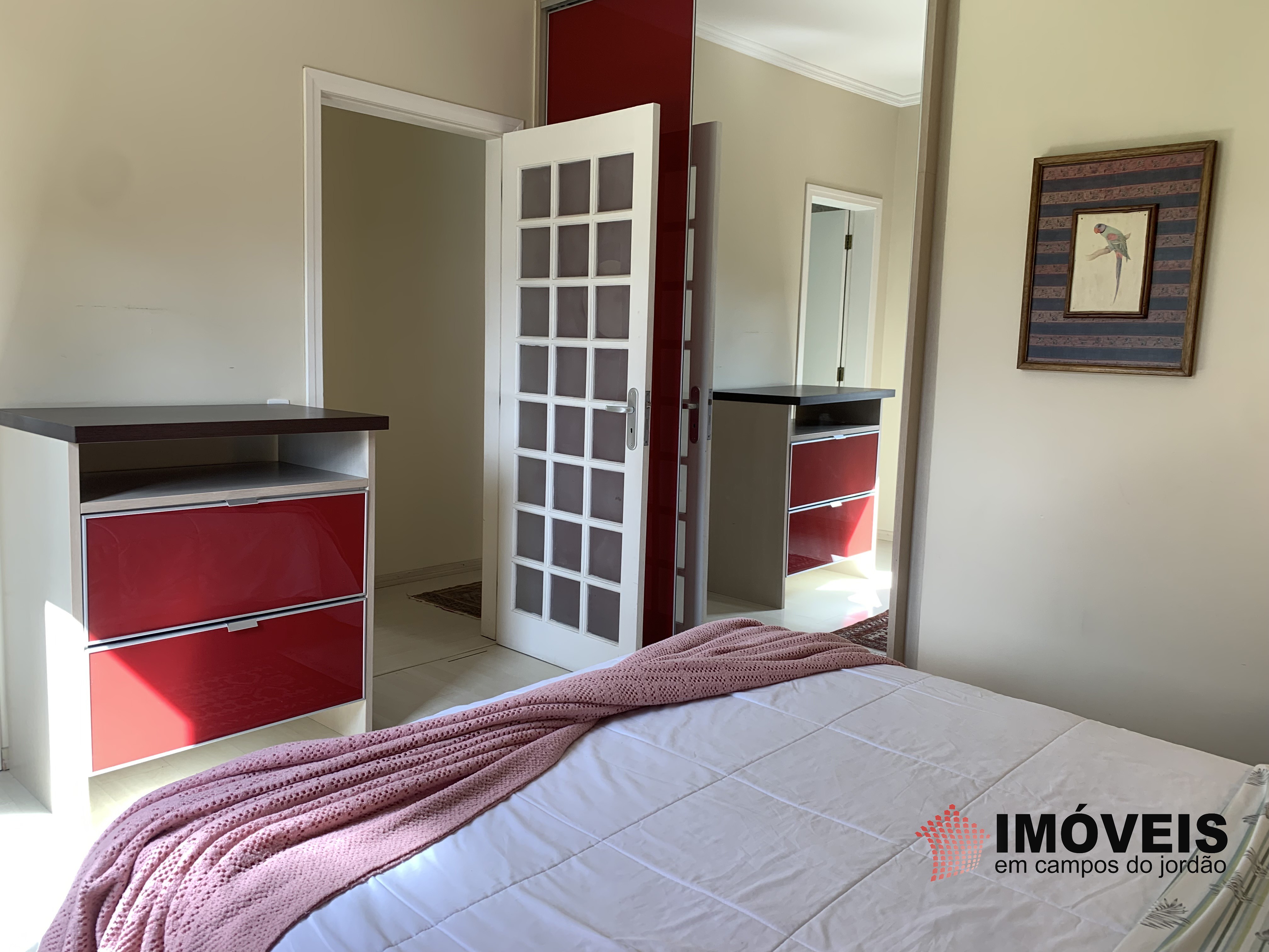 0 para Apartamentos - Venda em Campos do Jordão