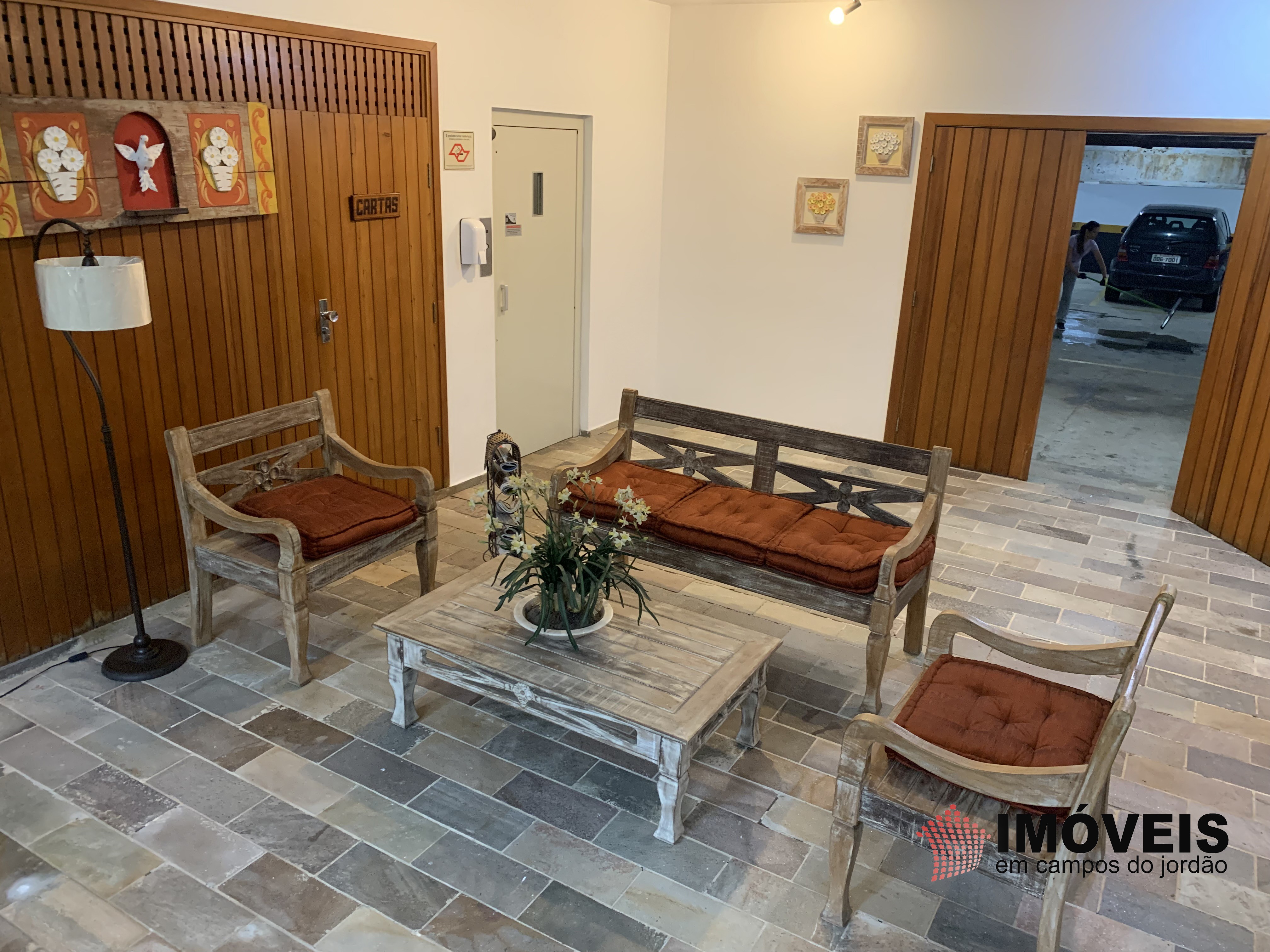 0 para Apartamentos - Venda em Campos do Jordão