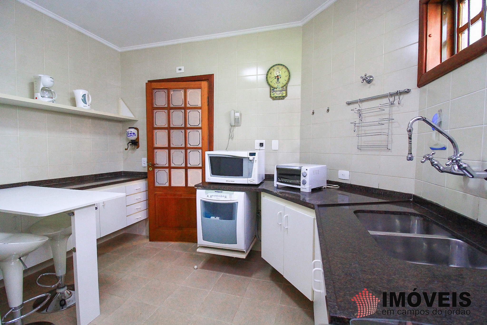 0 para Apartamentos - Venda em Campos do Jordão