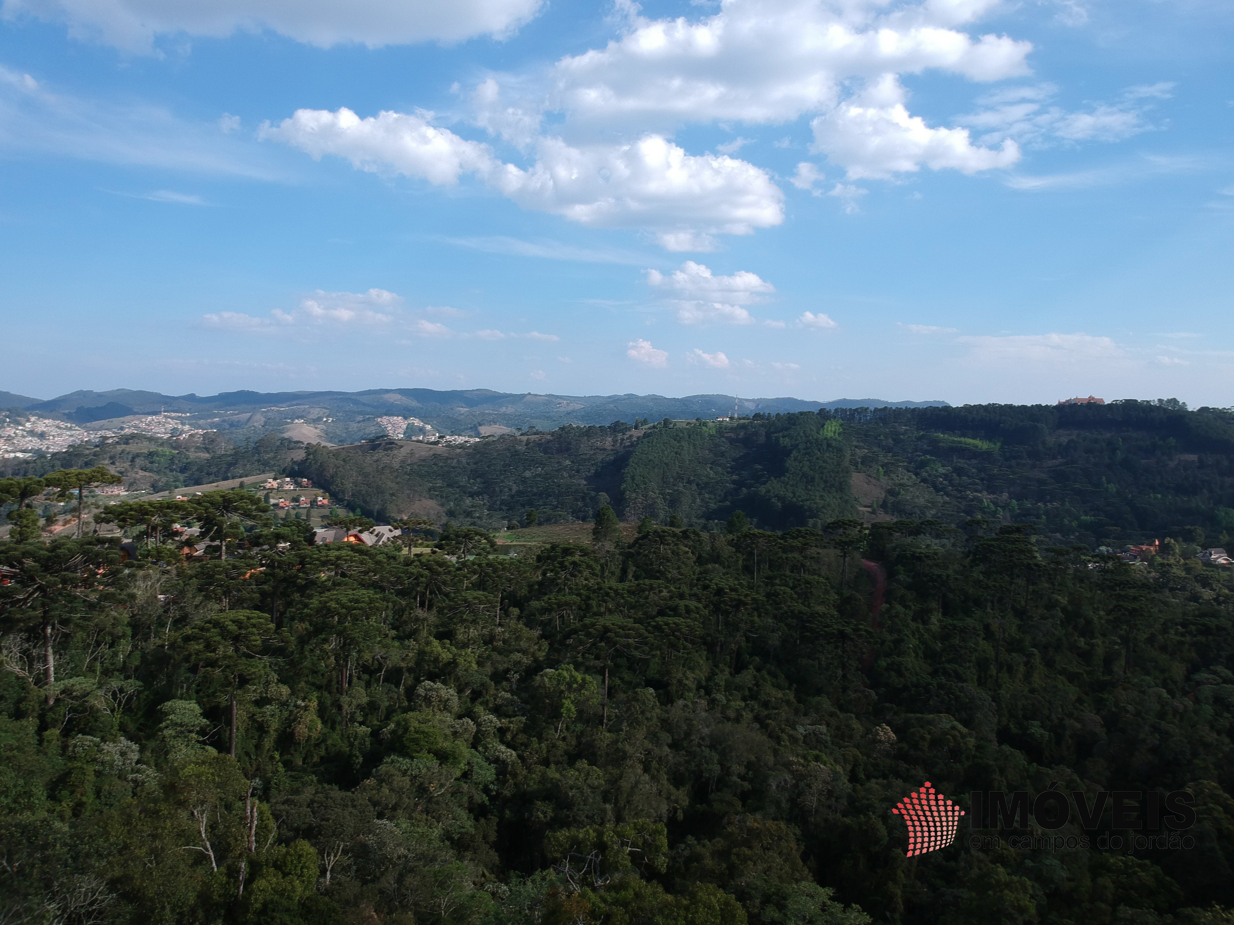 0 para Terrenos - Venda em Campos do Jordão