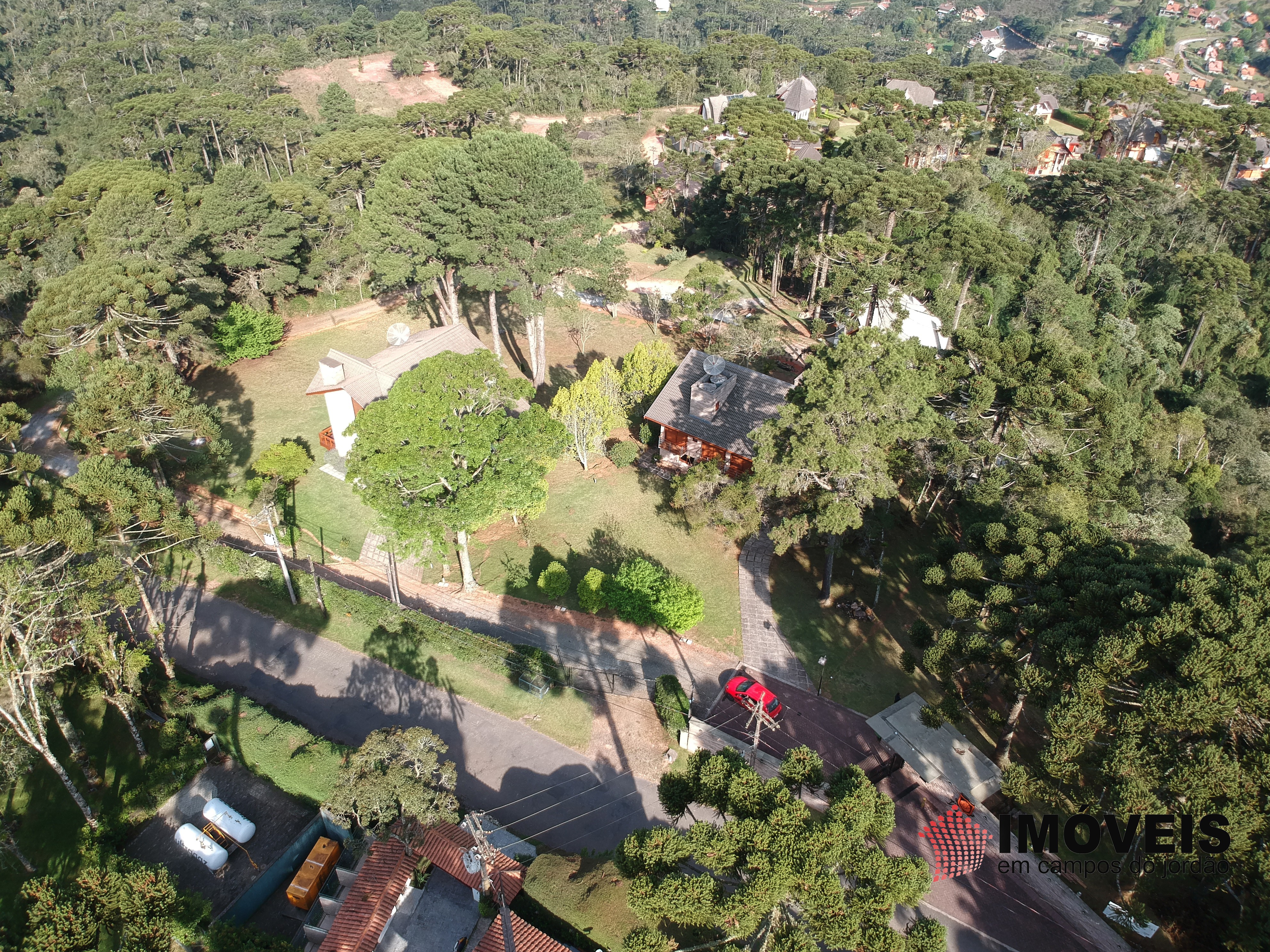 0 para Terrenos - Venda em Campos do Jordão