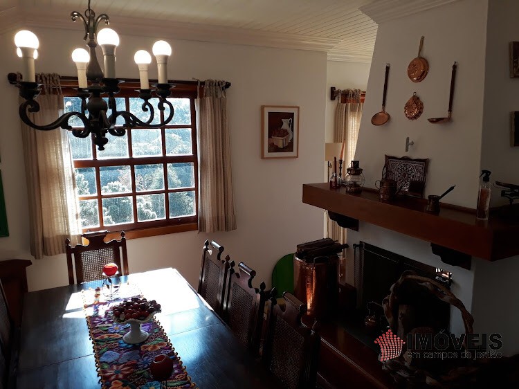 0 para Apartamentos - Venda em Campos do Jordão
