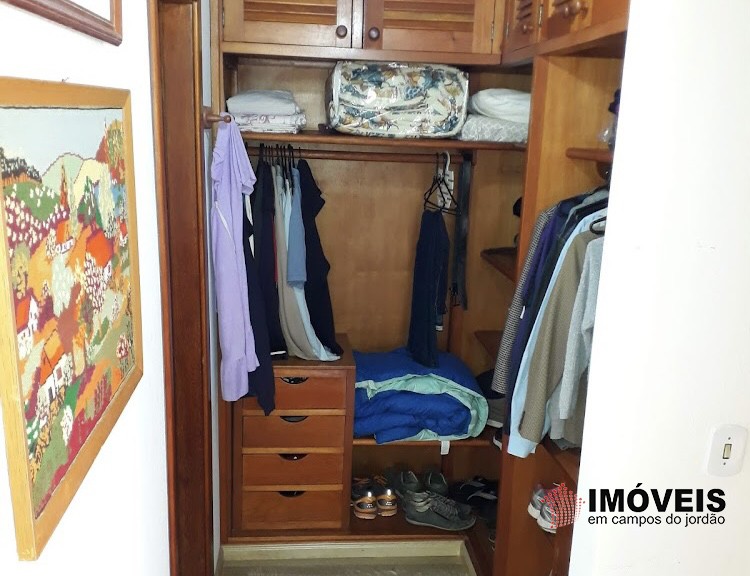 0 para Apartamentos - Venda em Campos do Jordão