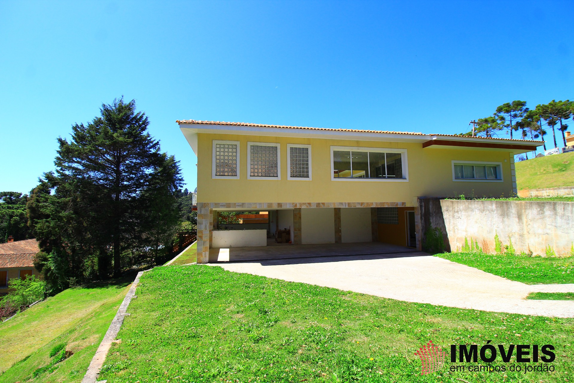 0 para Casas - Venda em Campos do Jordão