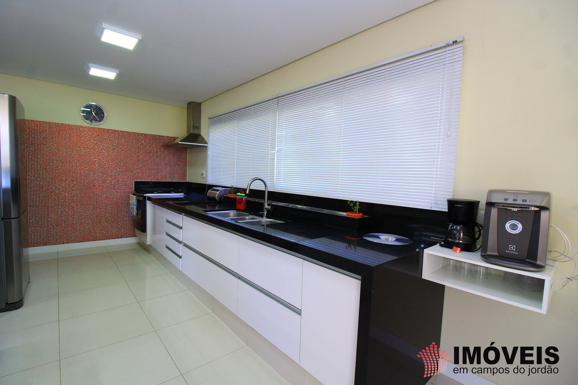 0 para Casas - Venda em Campos do Jordão