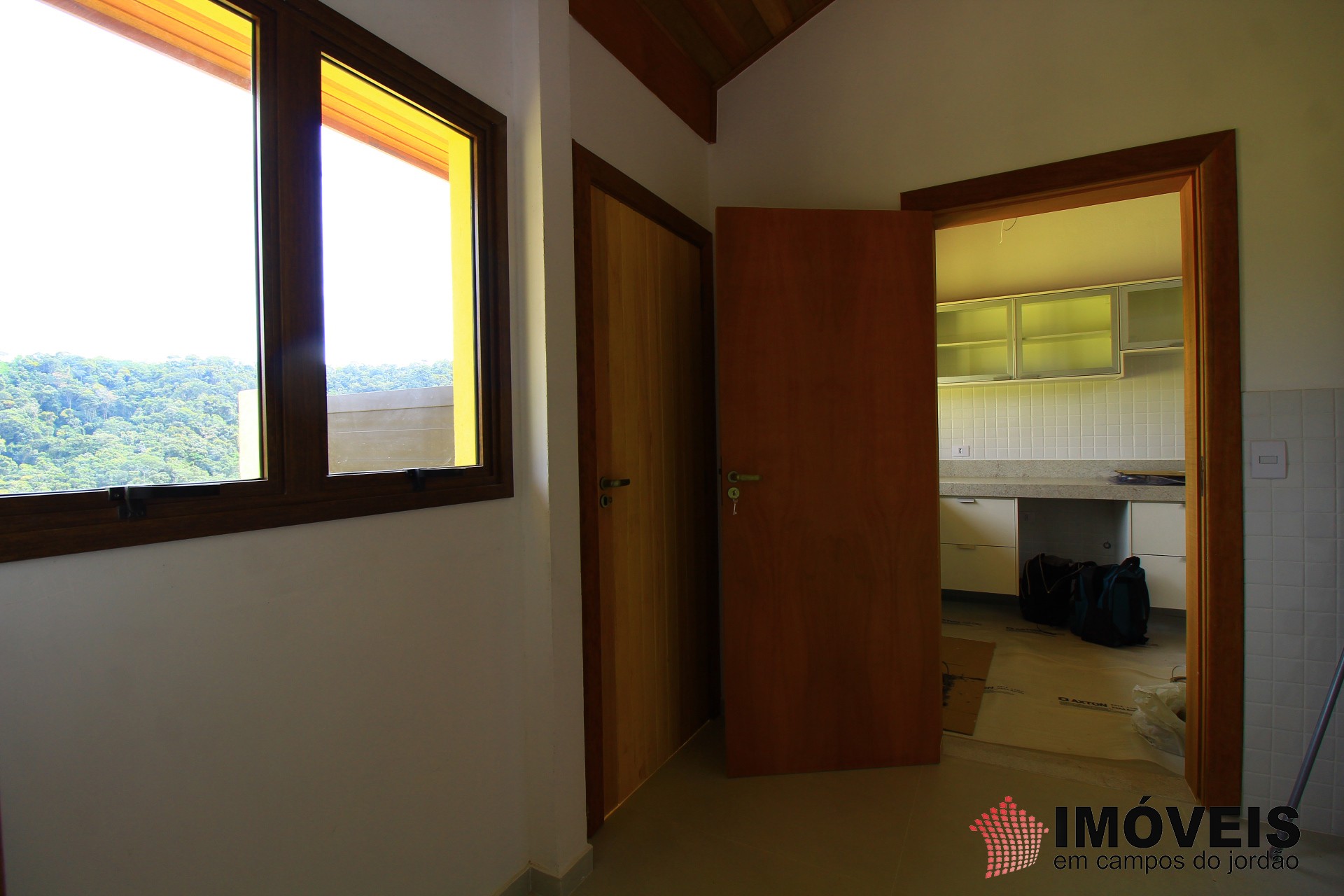 0 para Casas - Venda em Campos do Jordão