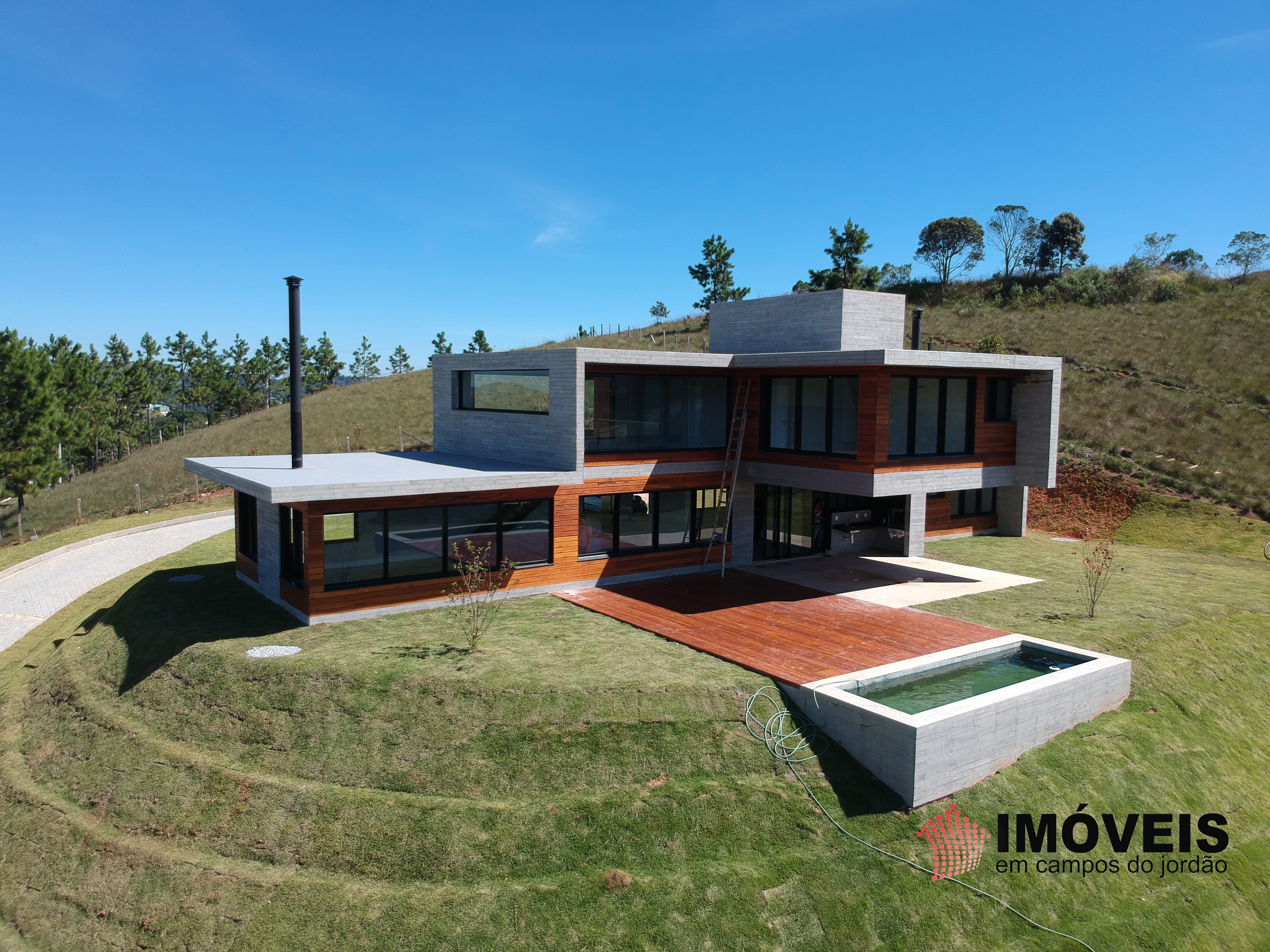 0 para Casas - Venda em Campos do Jordão