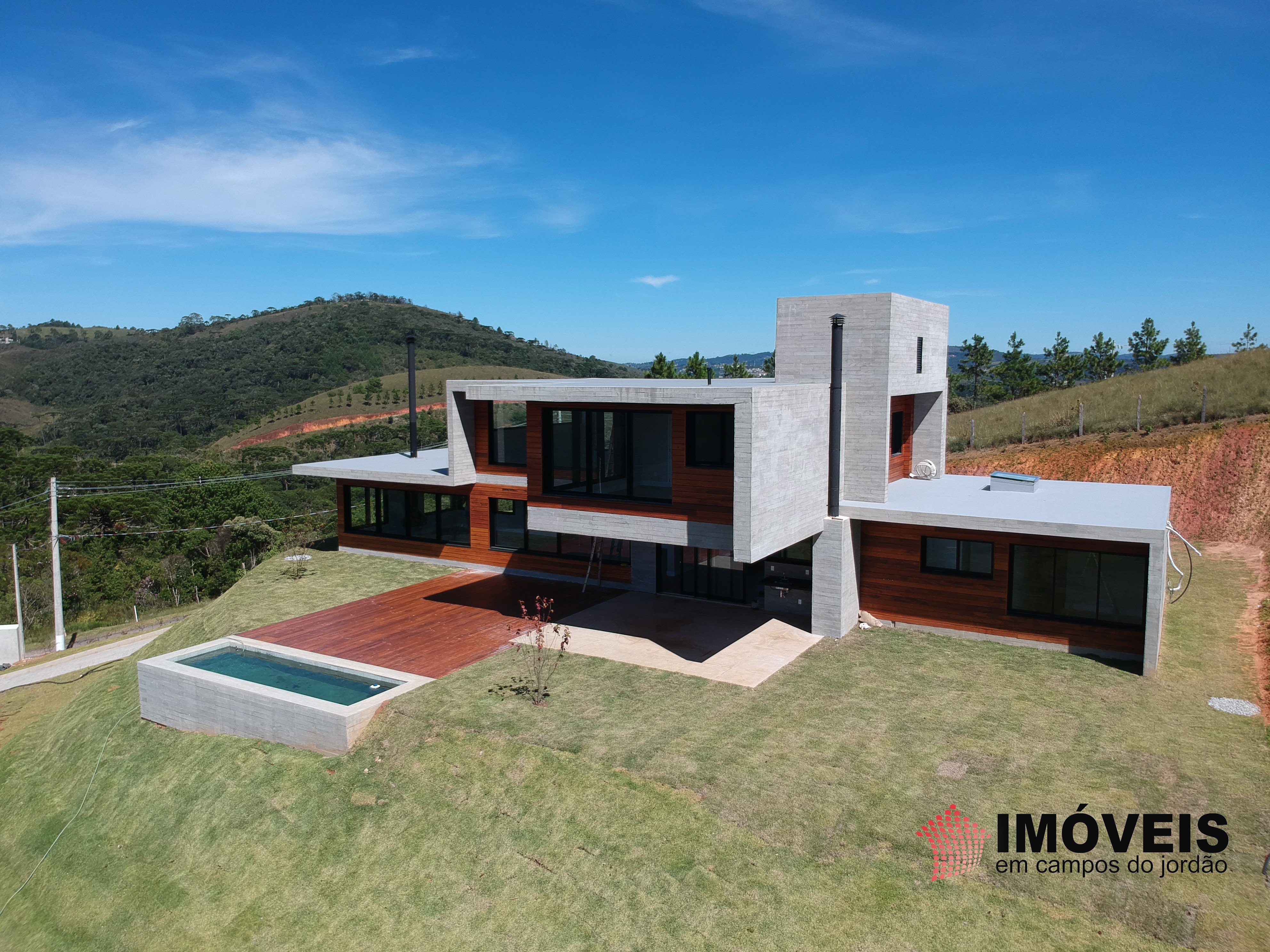 0 para Casas - Venda em Campos do Jordão