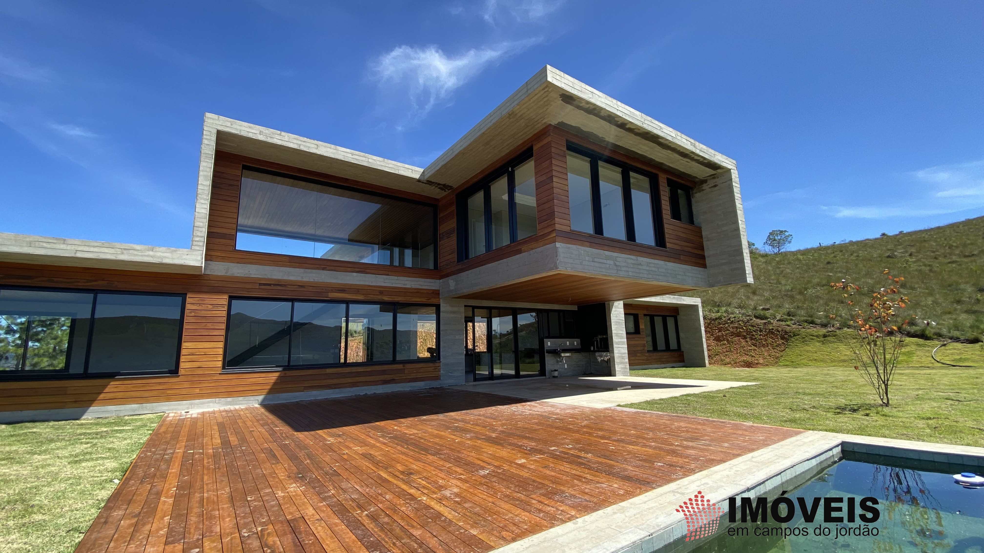0 para Casas - Venda em Campos do Jordão
