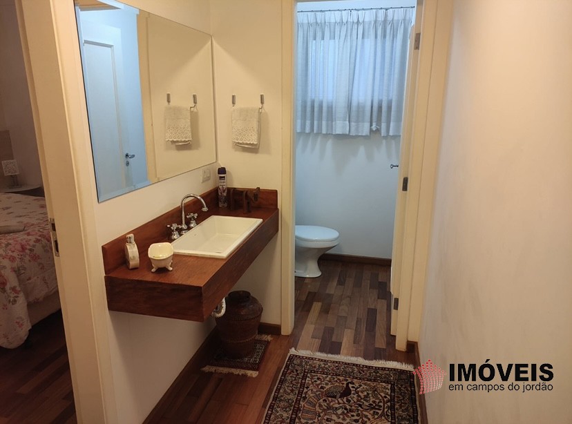 0 para Apartamentos - Venda em Campos do Jordão