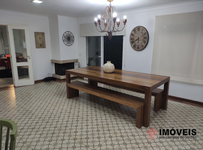 0 para Apartamentos - Venda em Campos do Jordão