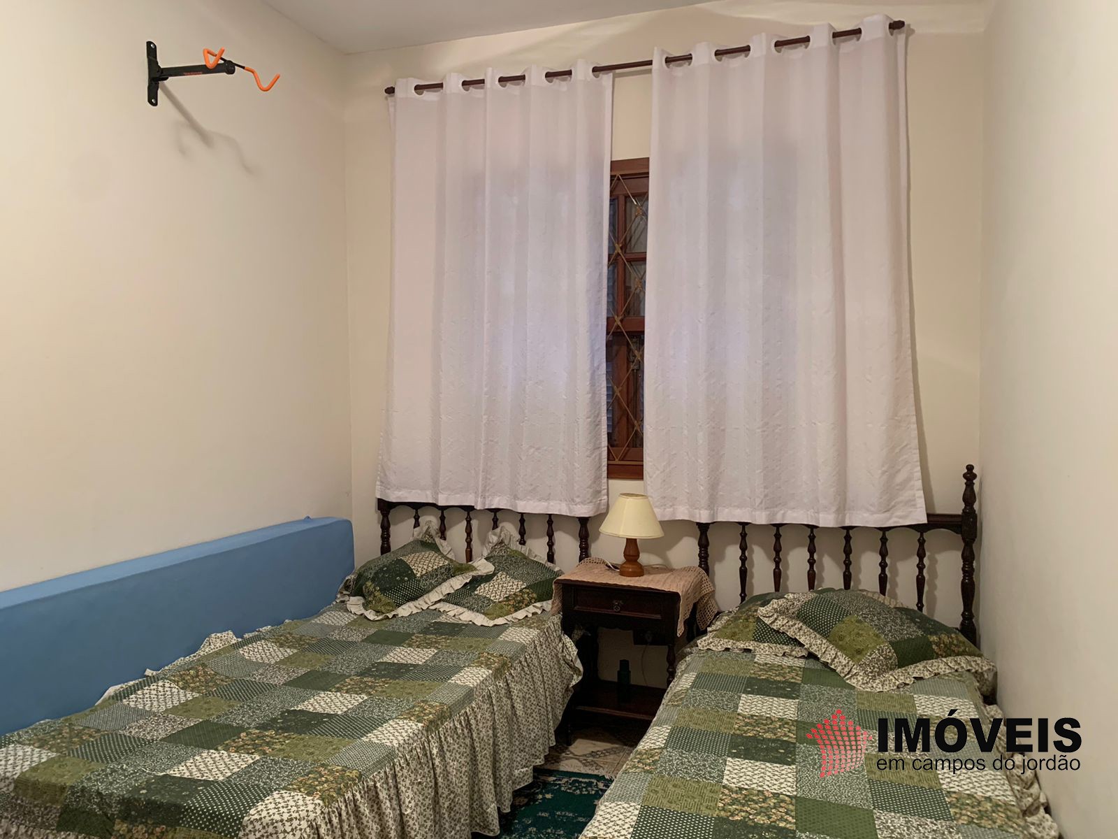 0 para Apartamentos - Venda em Campos do Jordão