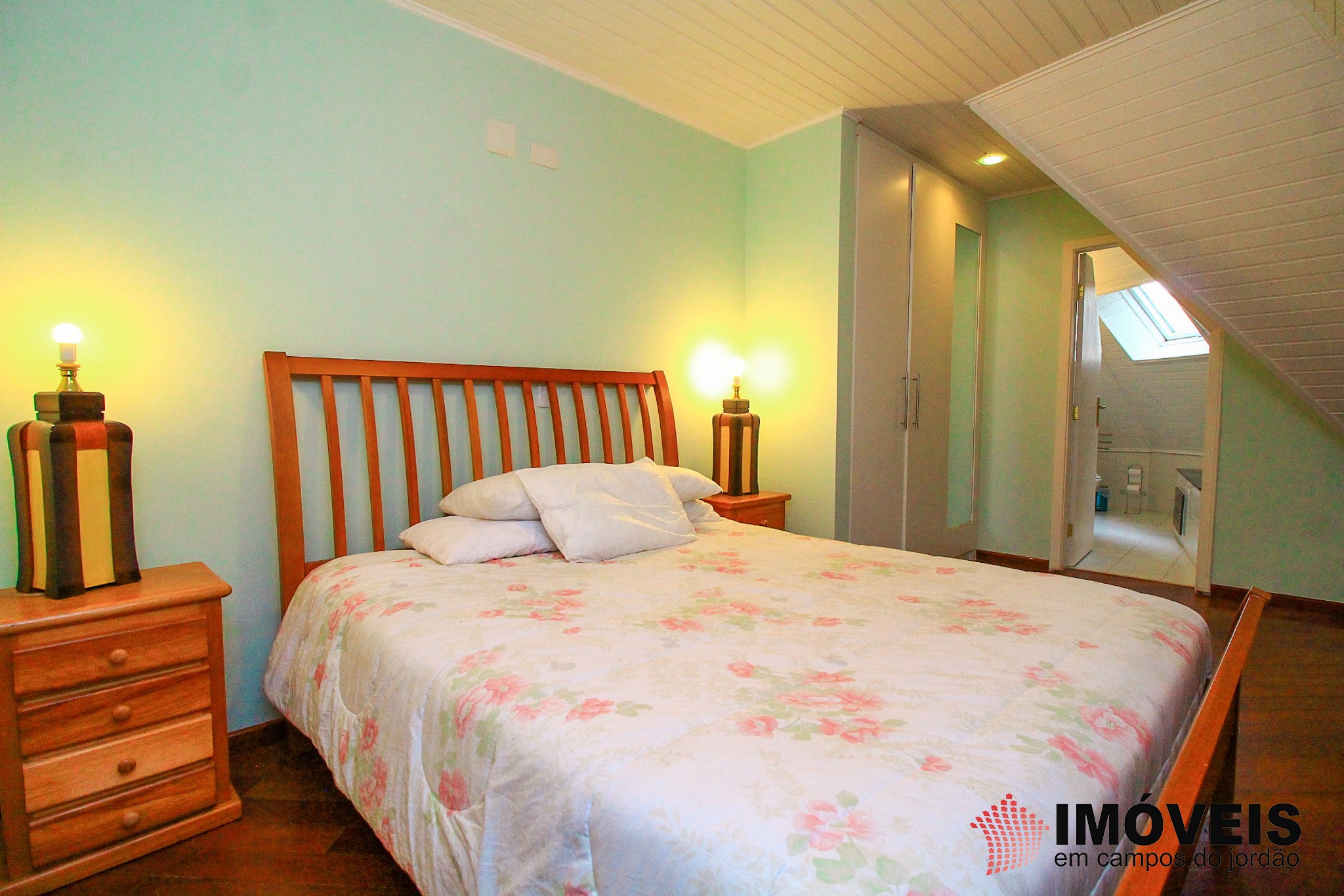 0 para Apartamentos - Venda em Campos do Jordão