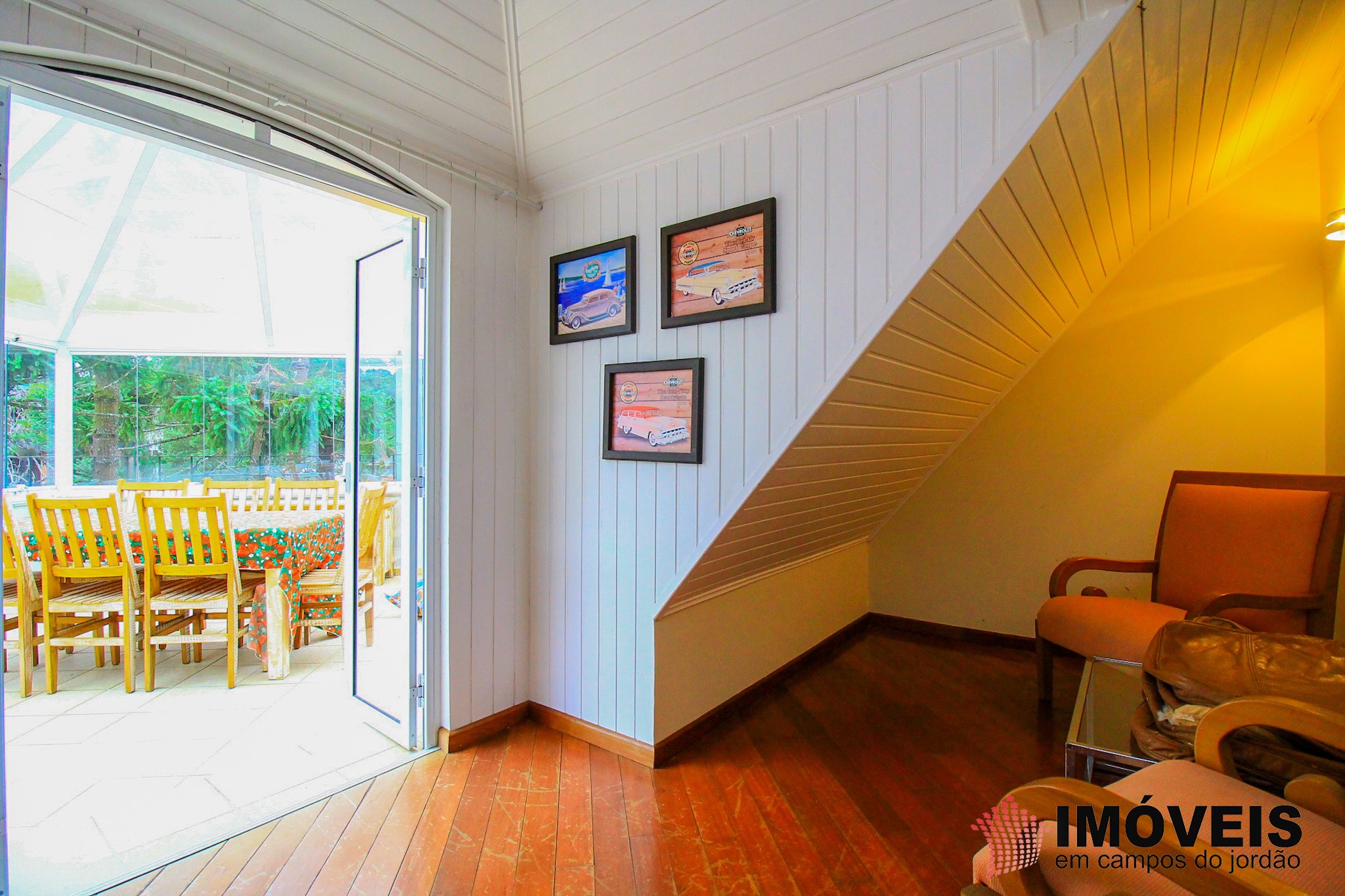 0 para Apartamentos - Venda em Campos do Jordão