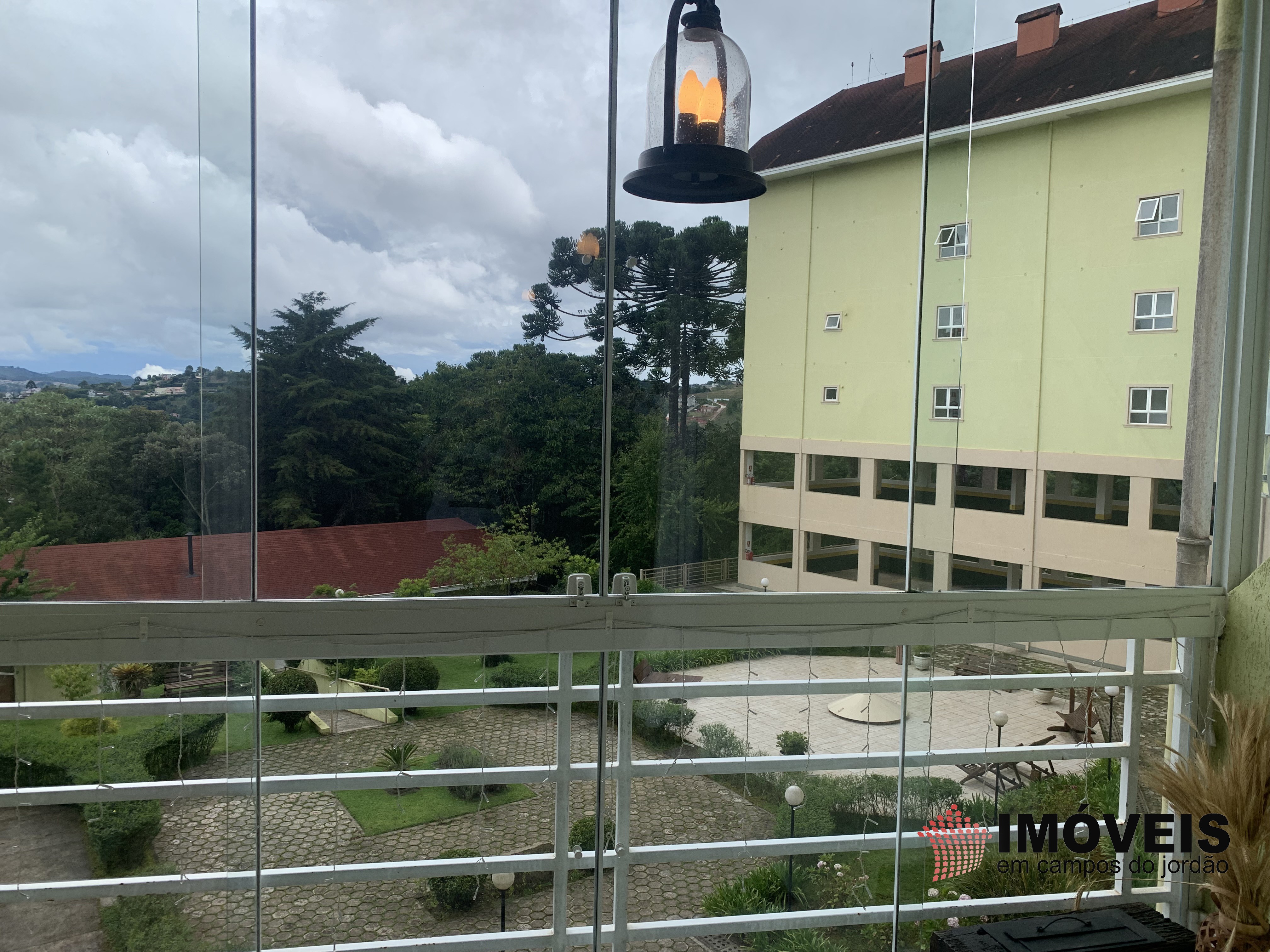 0 para Apartamentos - Venda em Campos do Jordão