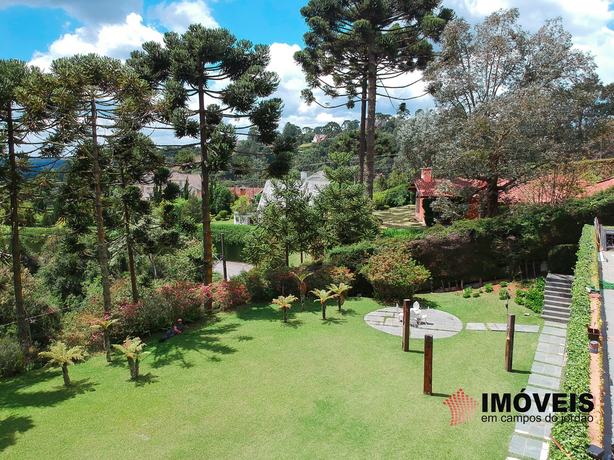 0 para Apartamentos - Venda em Campos do Jordão