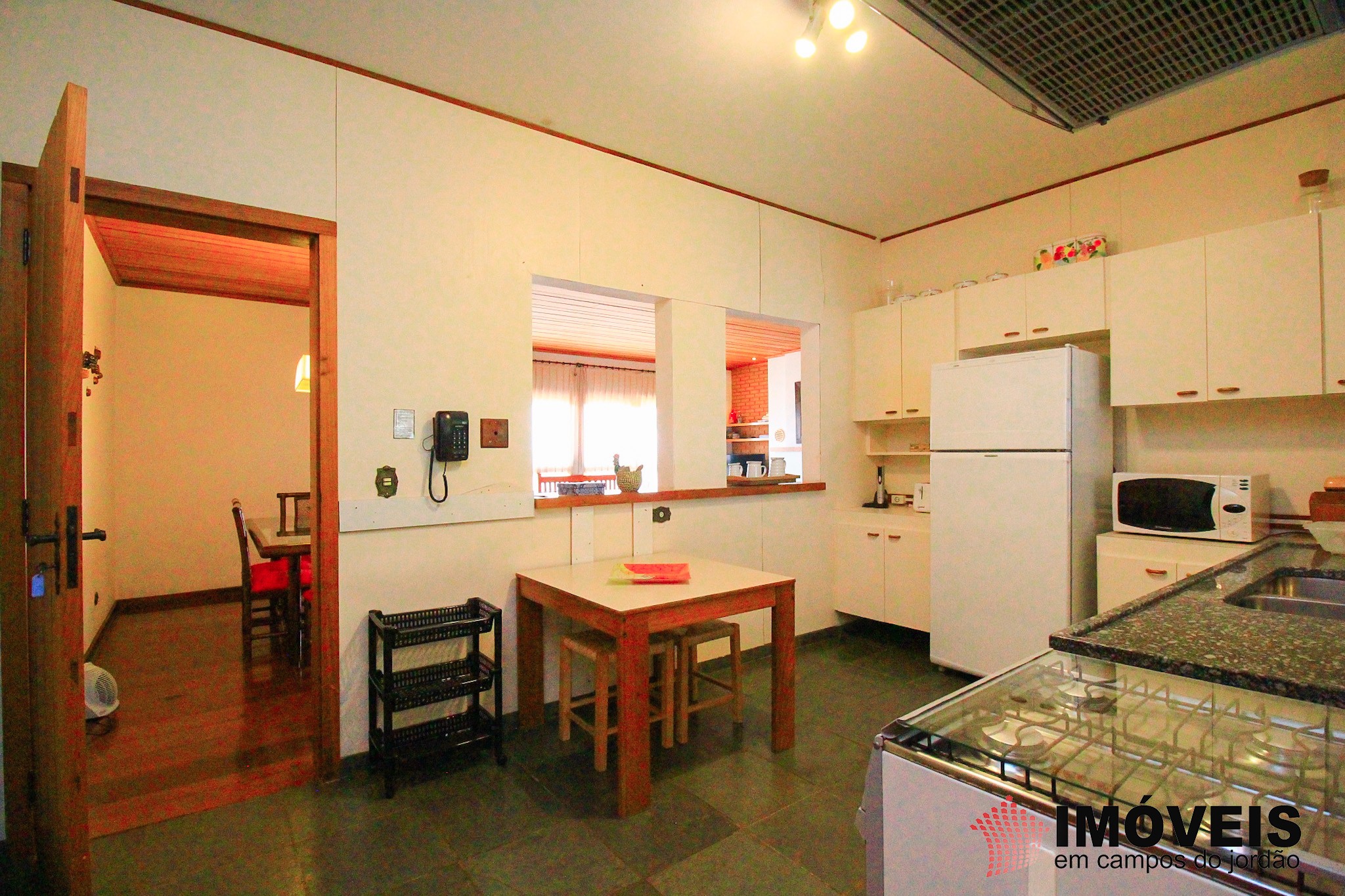 0 para Apartamentos - Venda em Campos do Jordão