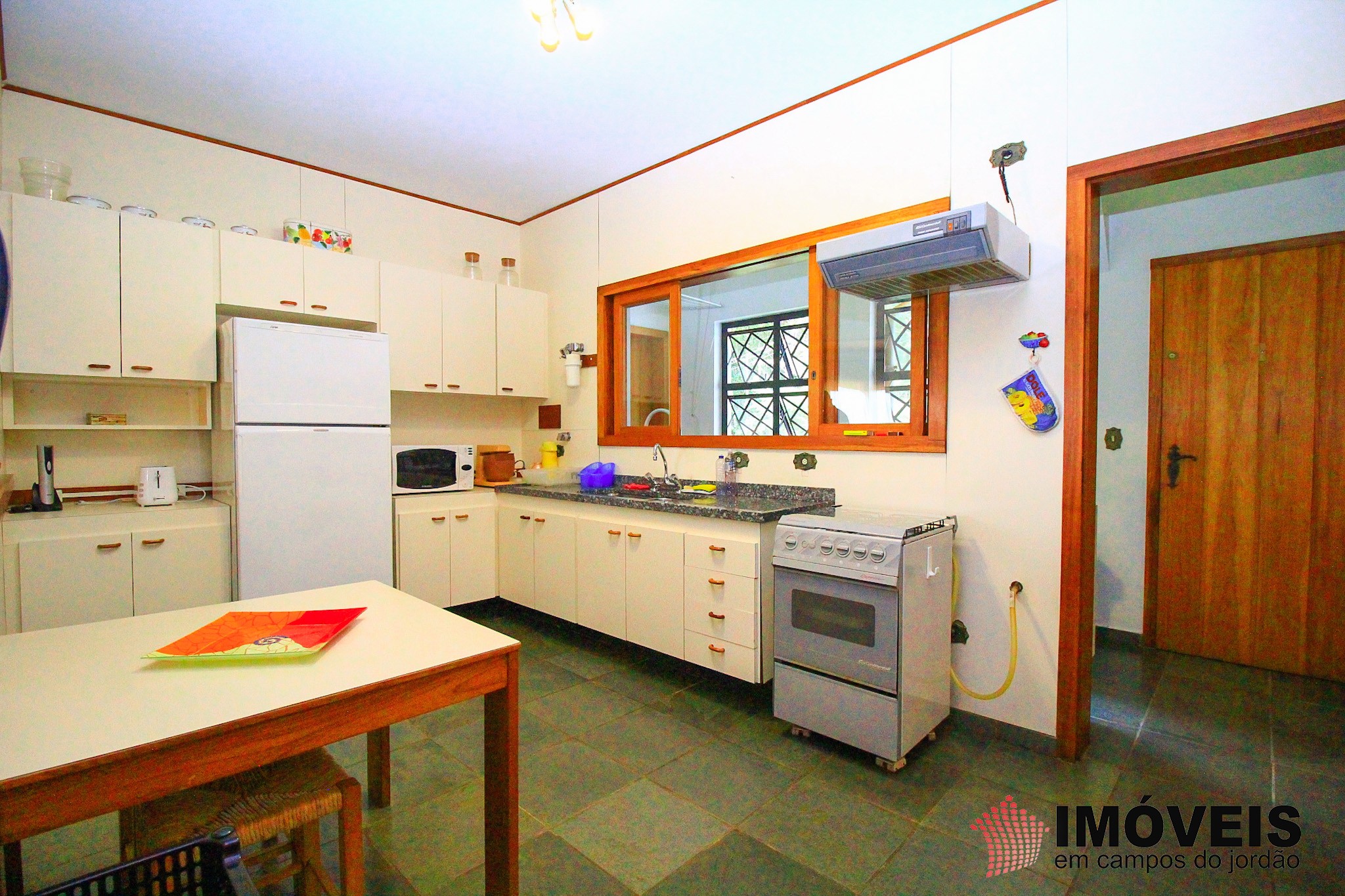 0 para Apartamentos - Venda em Campos do Jordão
