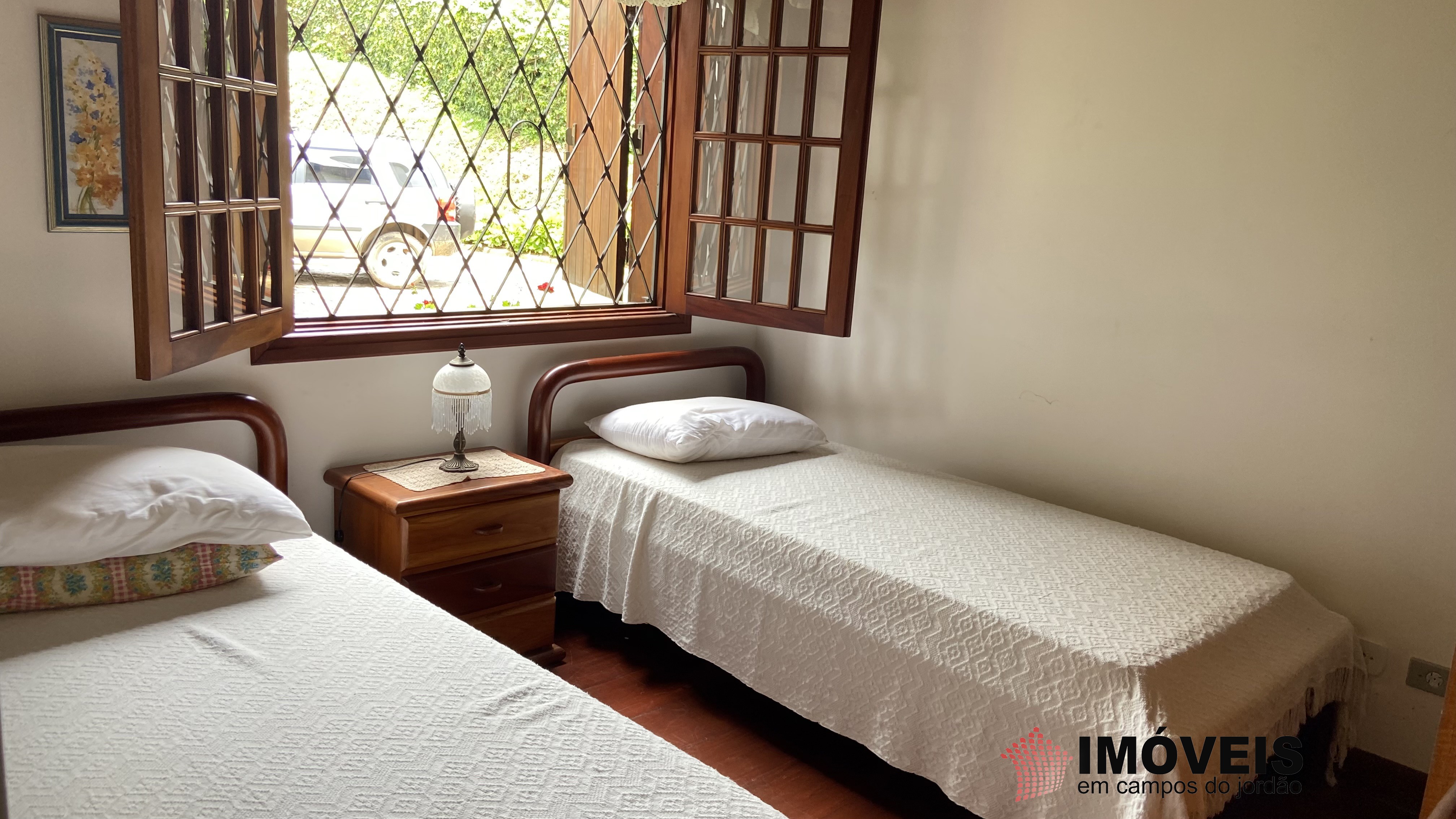 0 para Apartamentos - Venda em Campos do Jordão