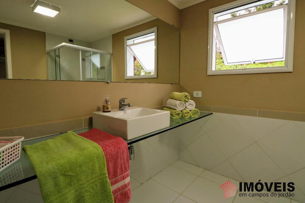 0 para Casas - Venda em Campos do Jordão