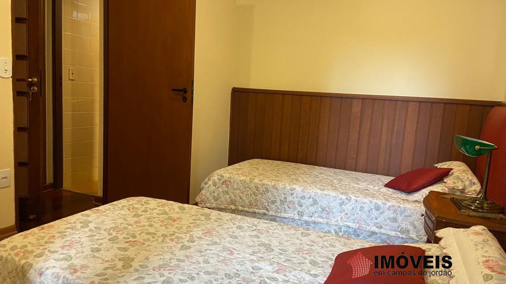0 para Apartamentos - Venda em Campos do Jordão
