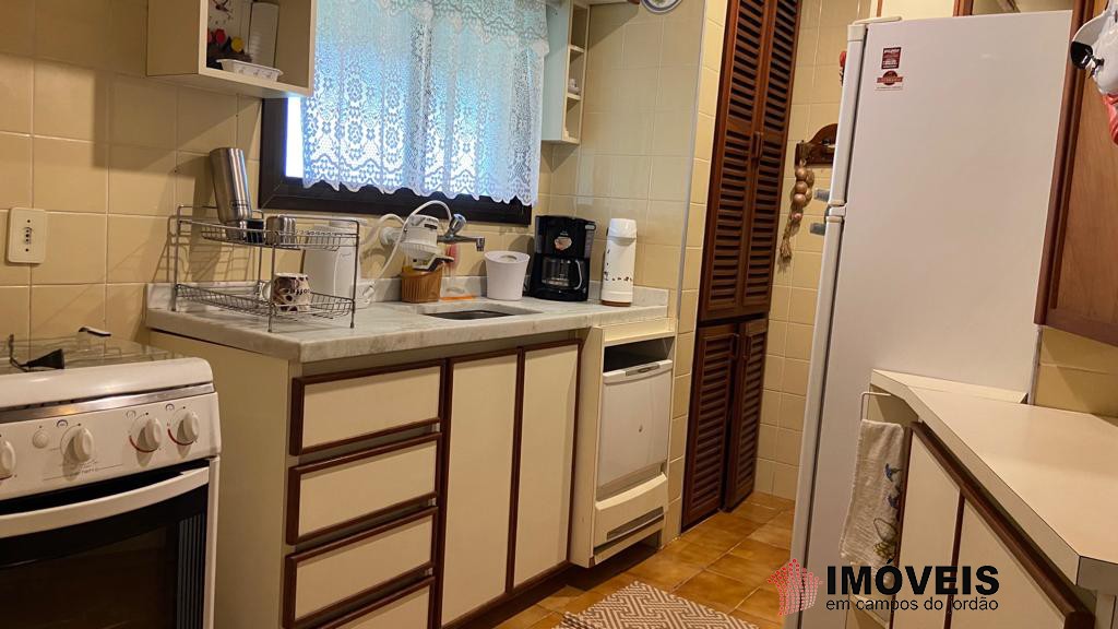 0 para Apartamentos - Venda em Campos do Jordão