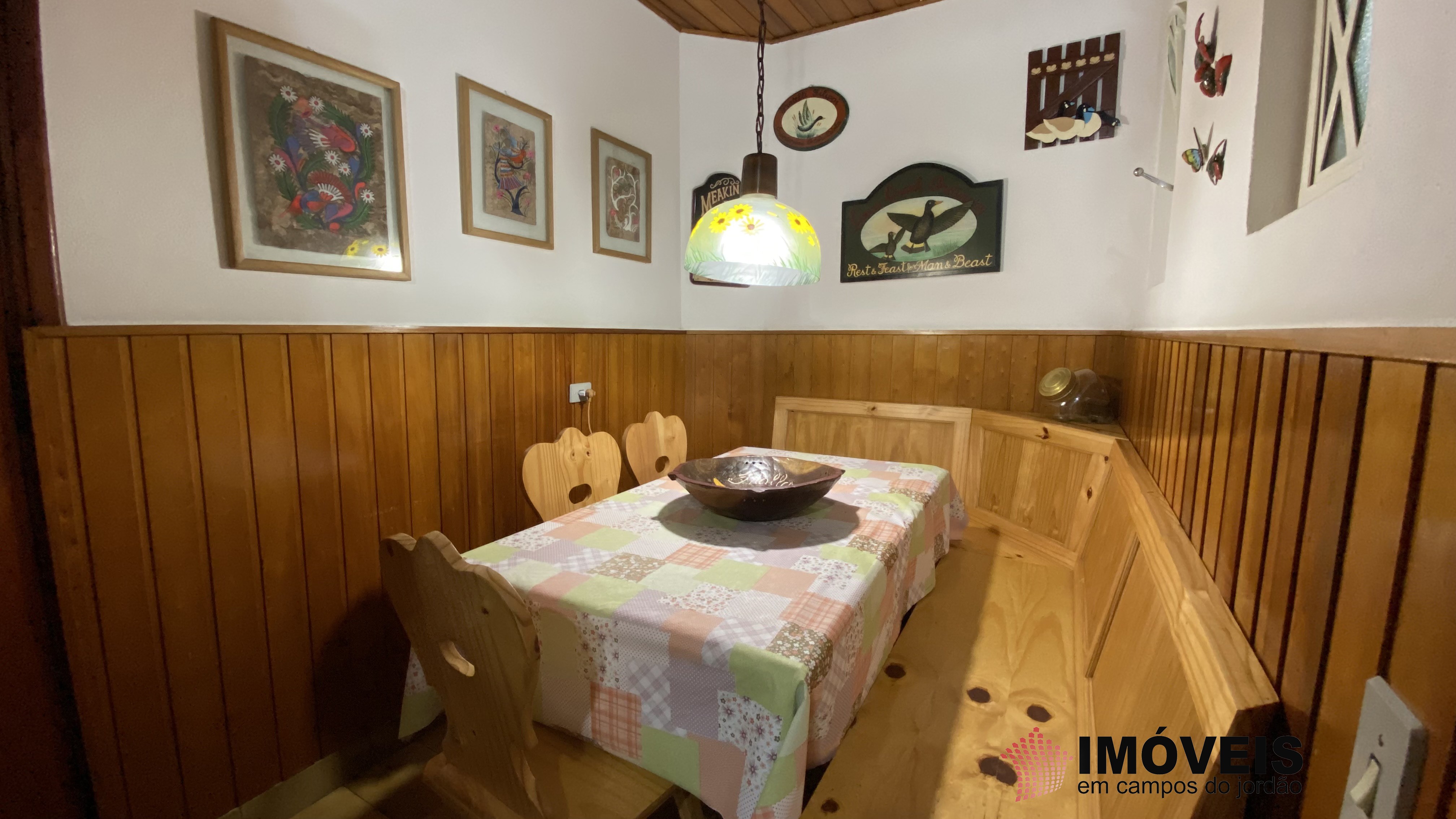 0 para Apartamentos - Venda em Campos do Jordão