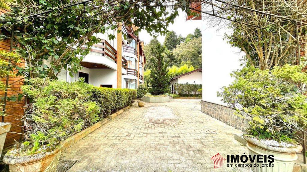 0 para Apartamentos - Venda em Campos do Jordão