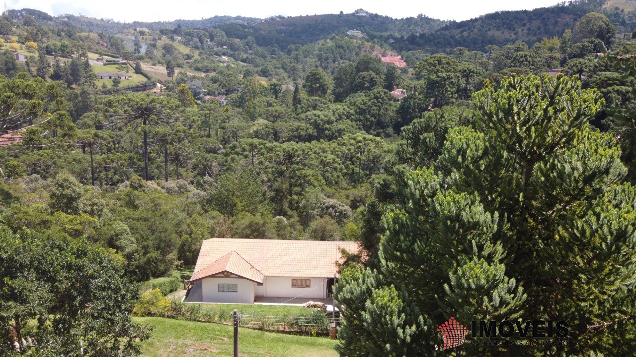 1 para Terrenos - Venda em Campos do Jordão