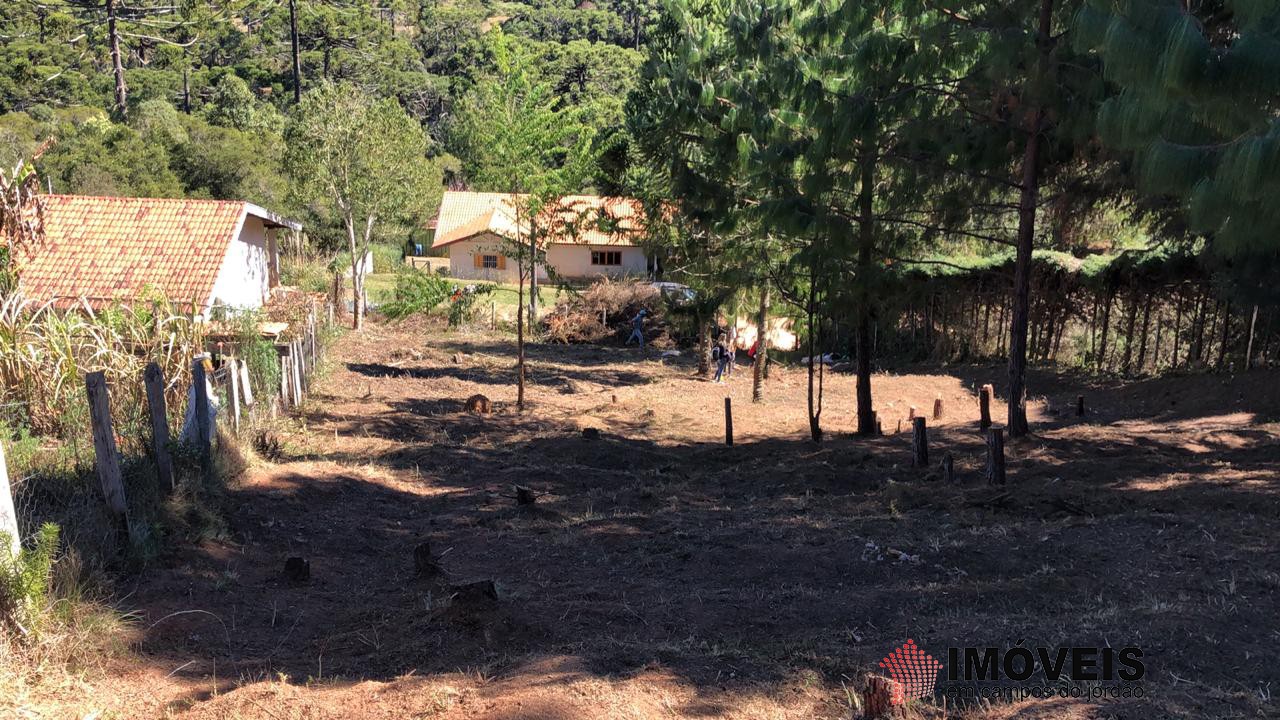 1 para Terrenos - Venda em Campos do Jordão