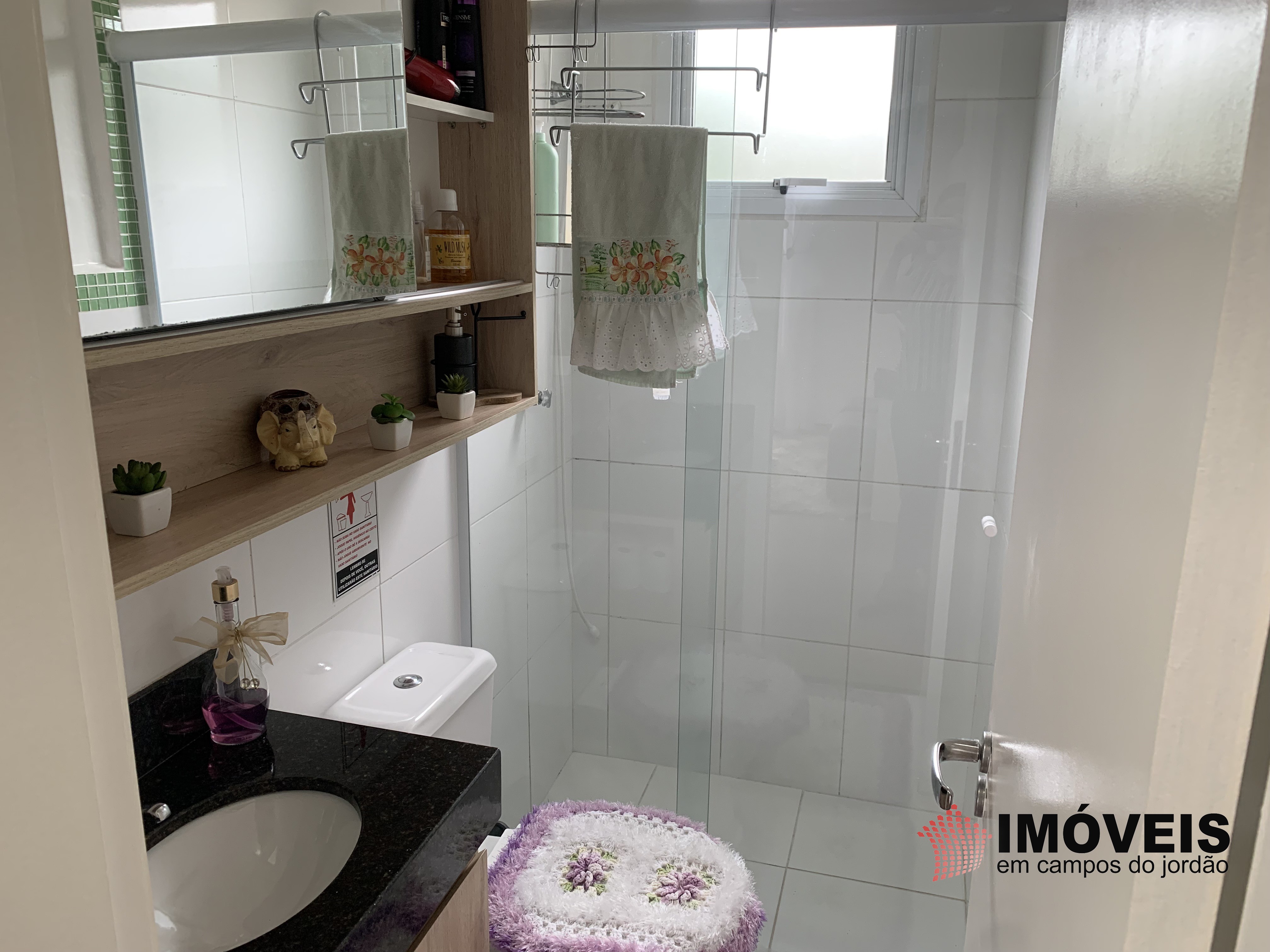 0 para Apartamentos - Venda em Campos do Jordão