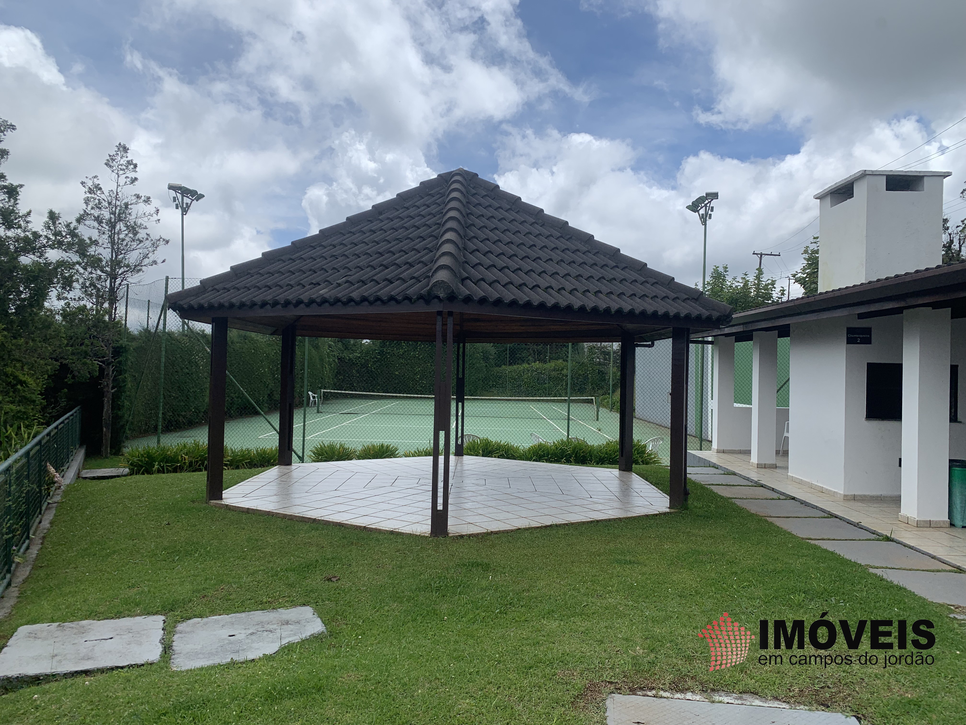 0 para Apartamentos - Venda em Campos do Jordão