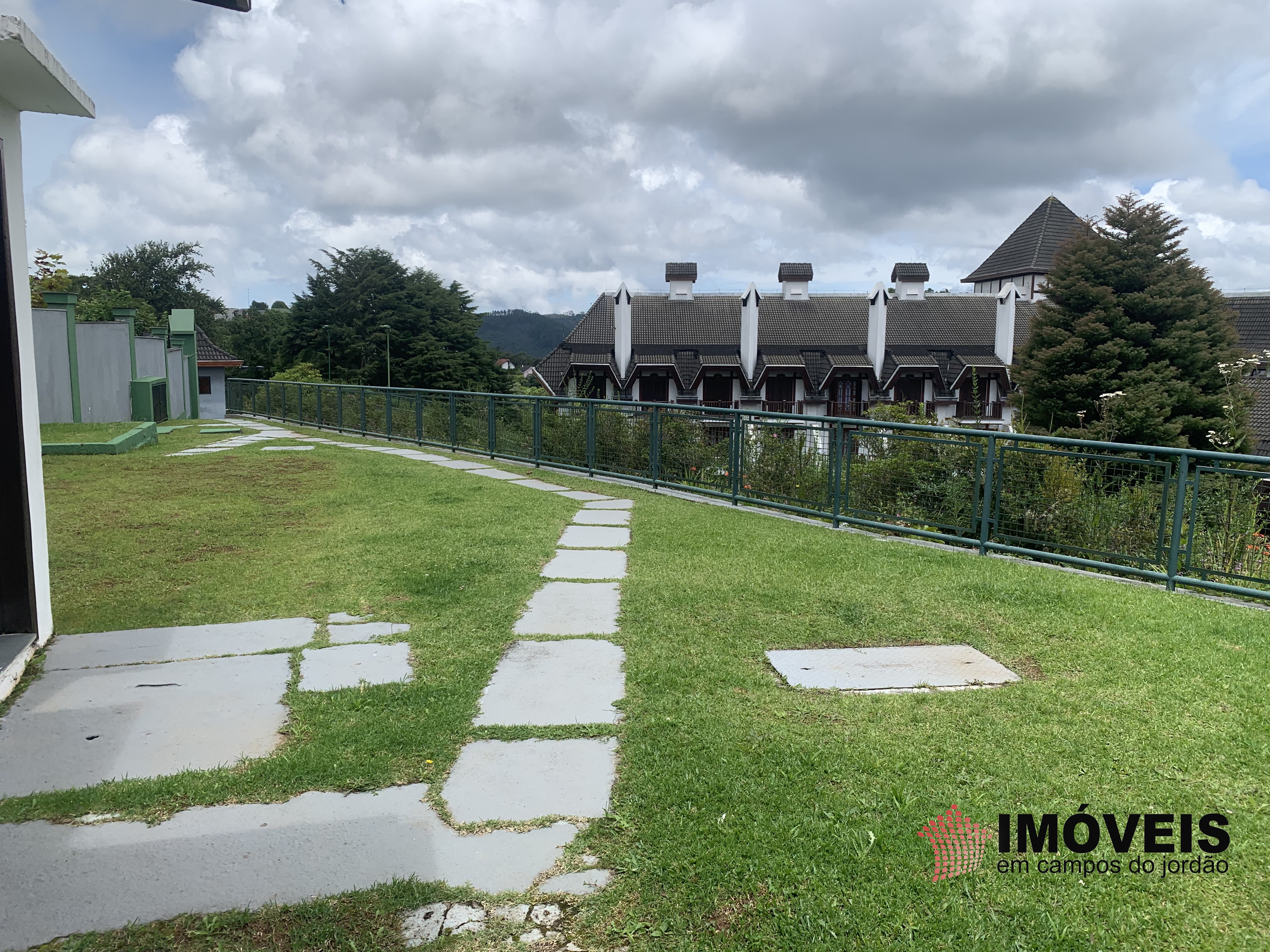 0 para Apartamentos - Venda em Campos do Jordão