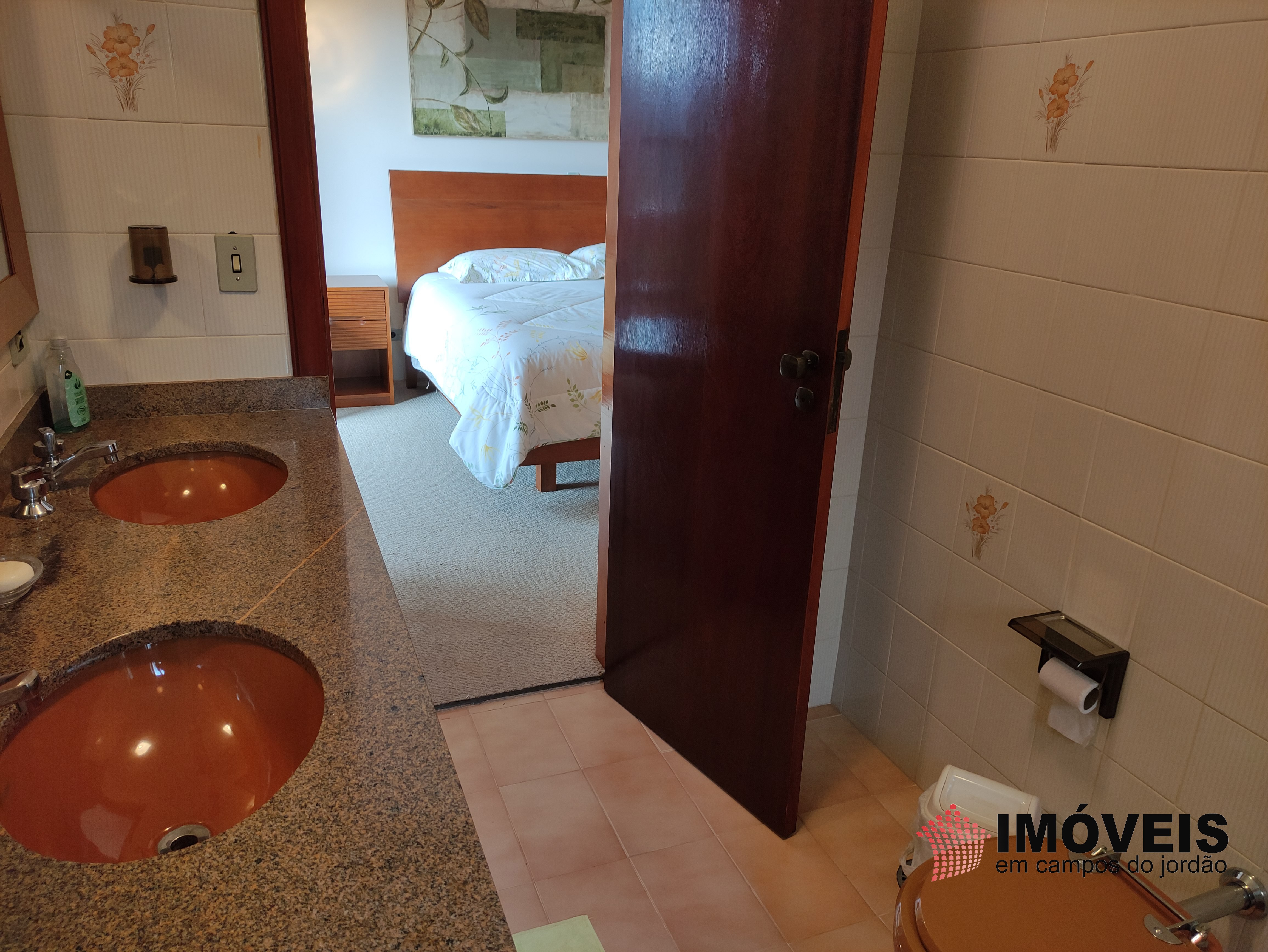 0 para Apartamentos - Venda em Campos do Jordão