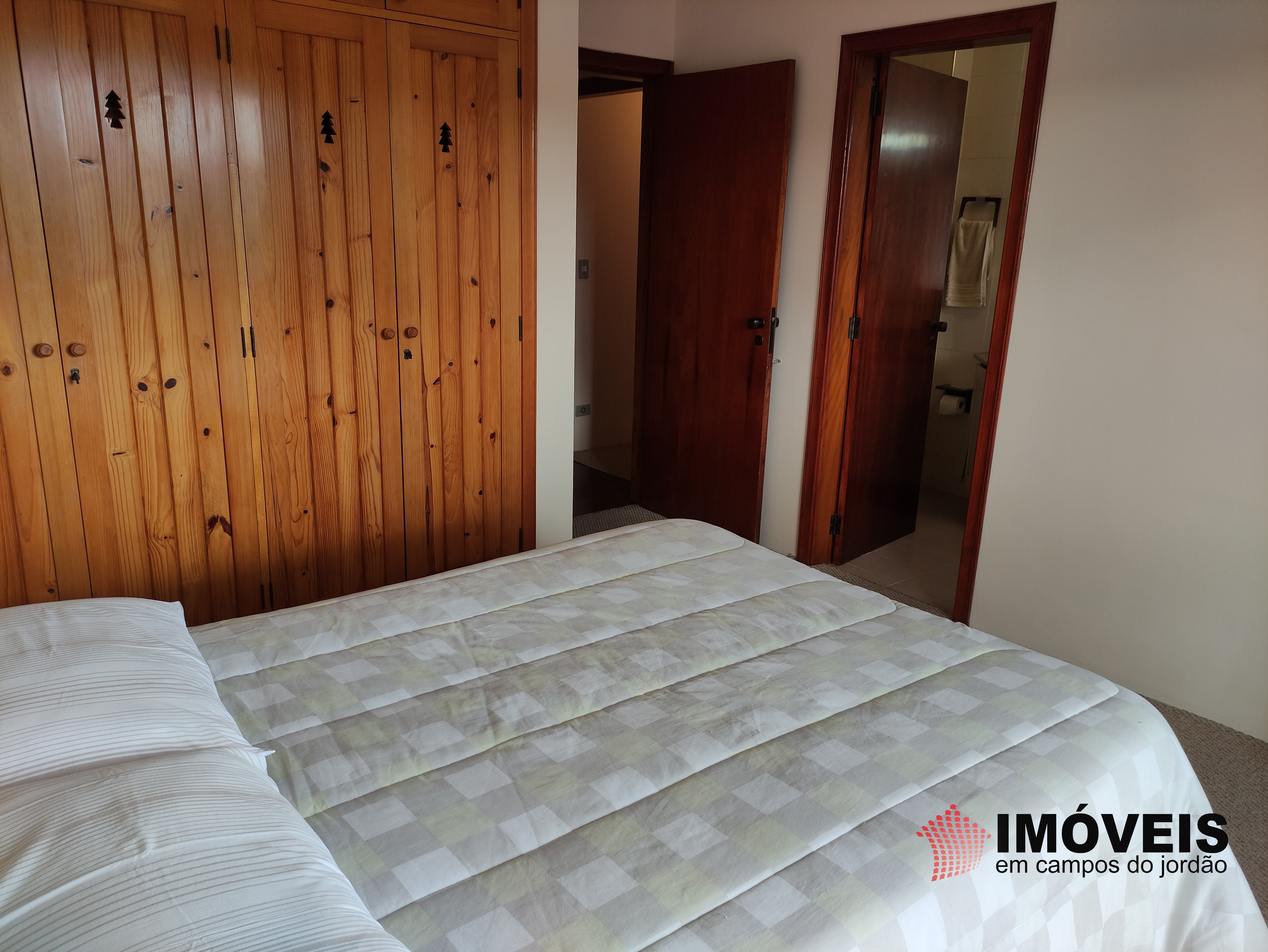 0 para Apartamentos - Venda em Campos do Jordão