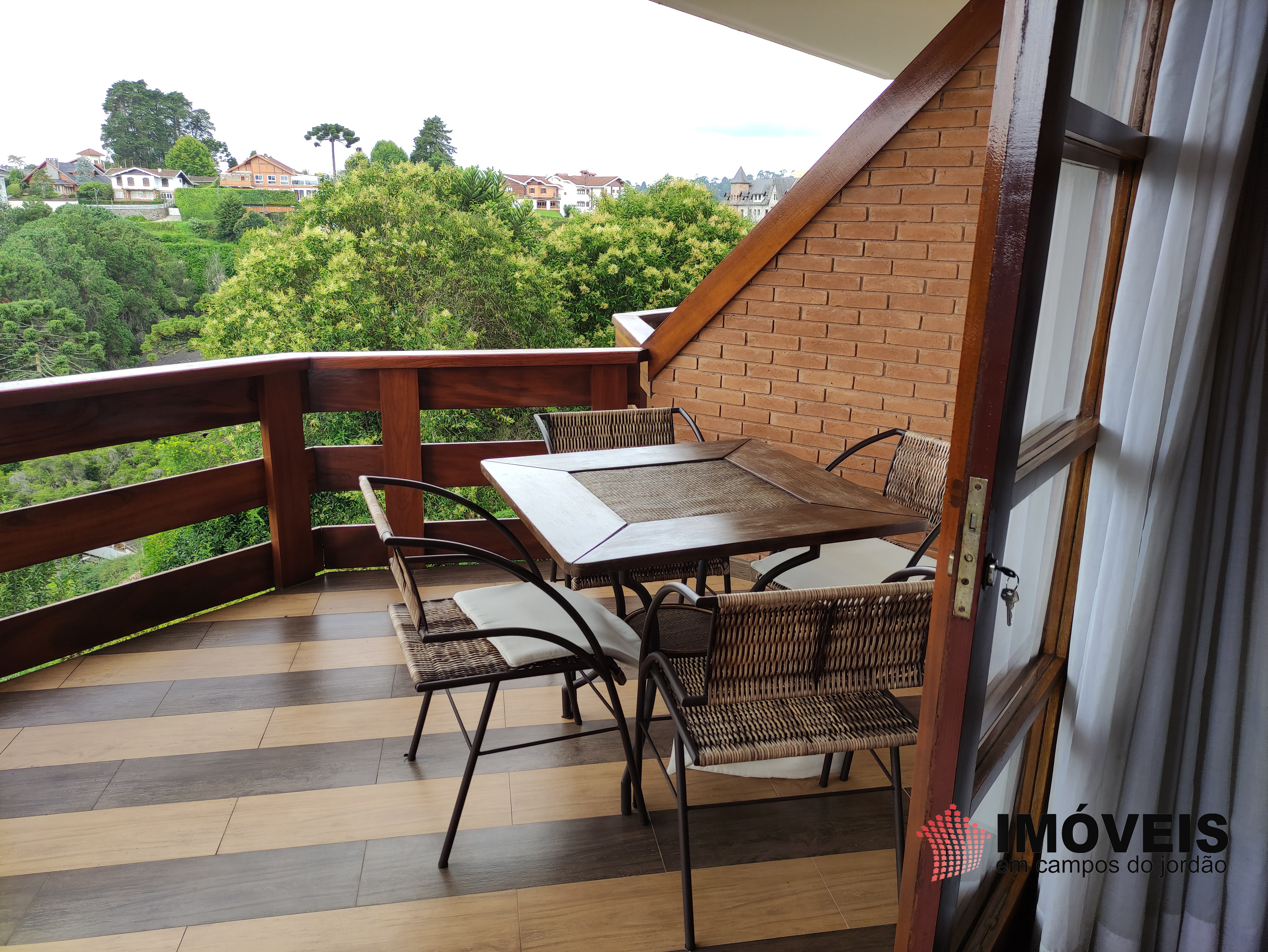 0 para Apartamentos - Venda em Campos do Jordão