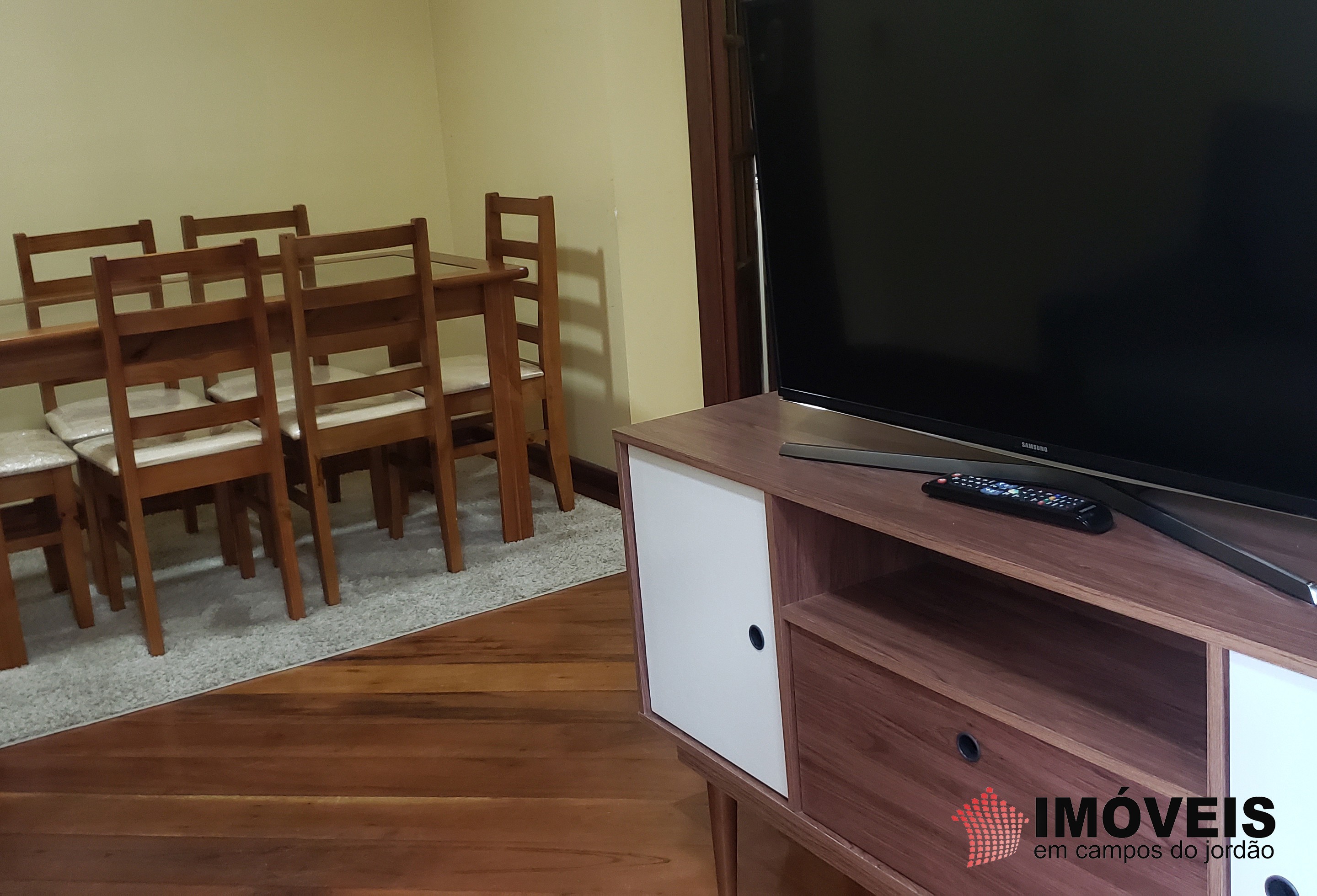 0 para Apartamentos - Venda em Campos do Jordão