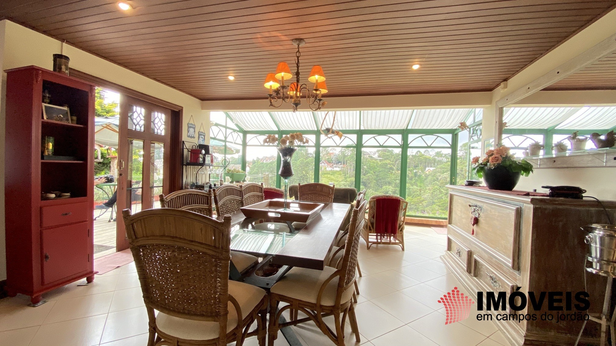 0 para Casas - Venda em Campos do Jordão