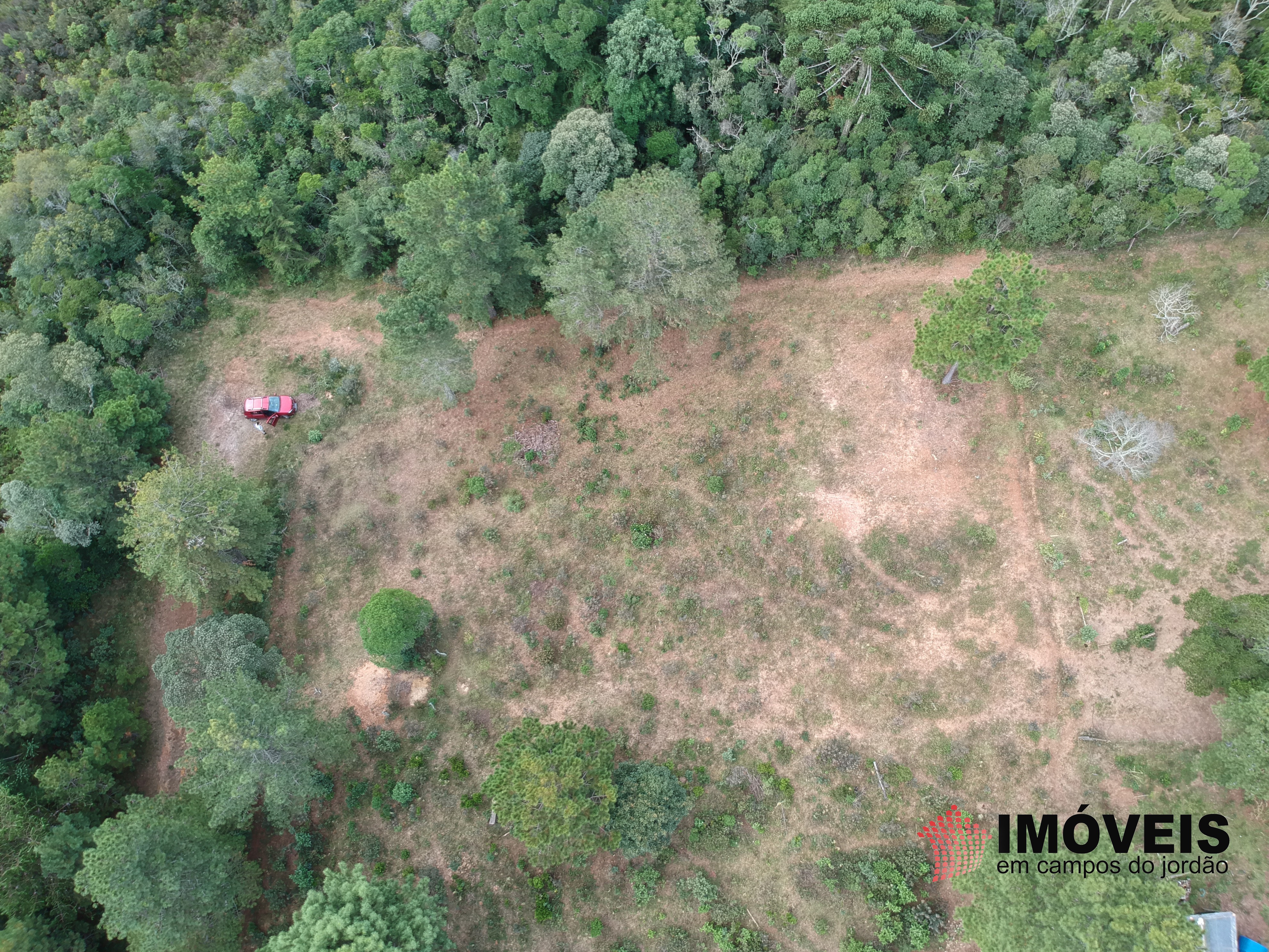 0 para Terrenos - Venda em Campos do Jordão