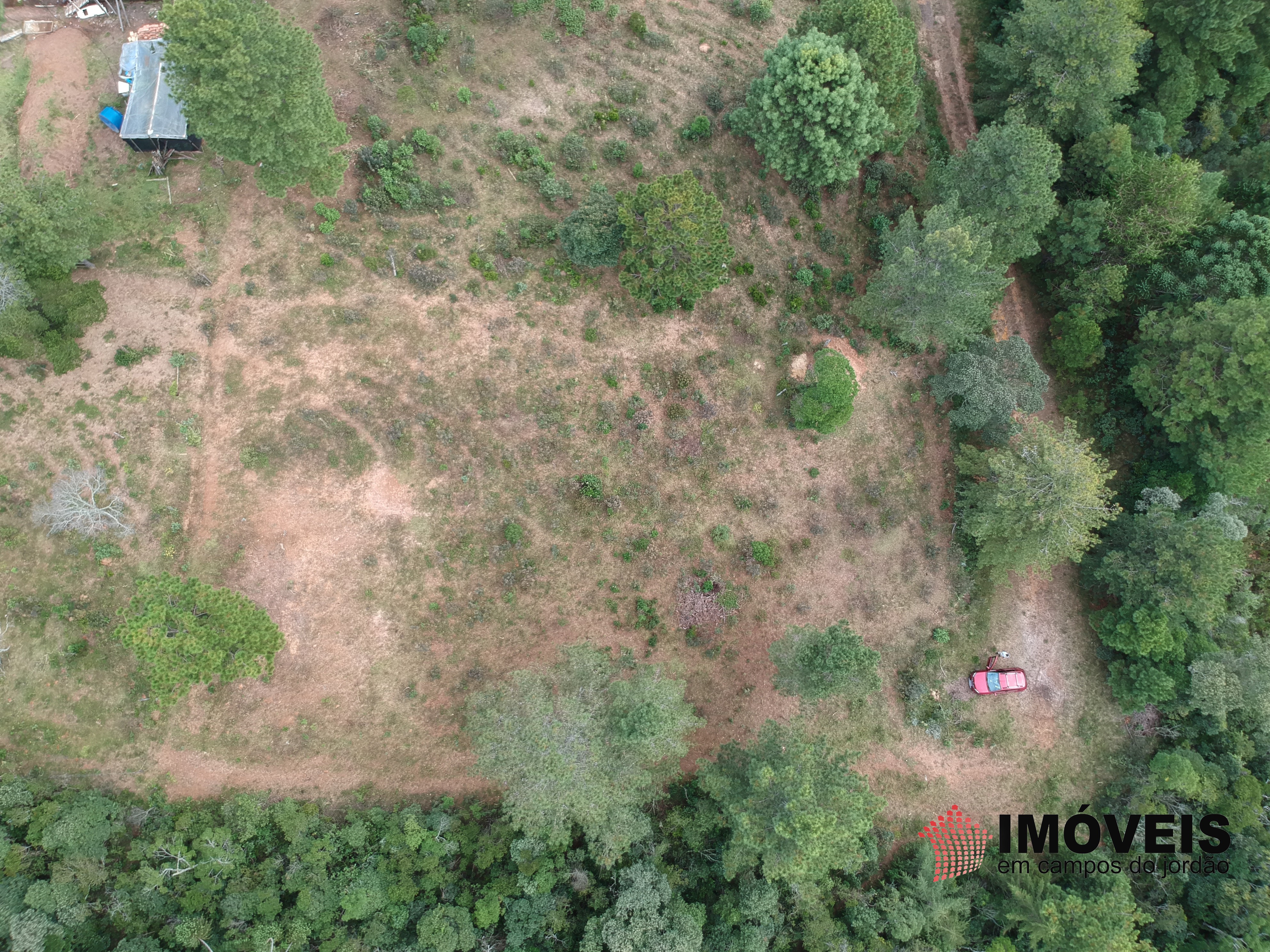 0 para Terrenos - Venda em Campos do Jordão