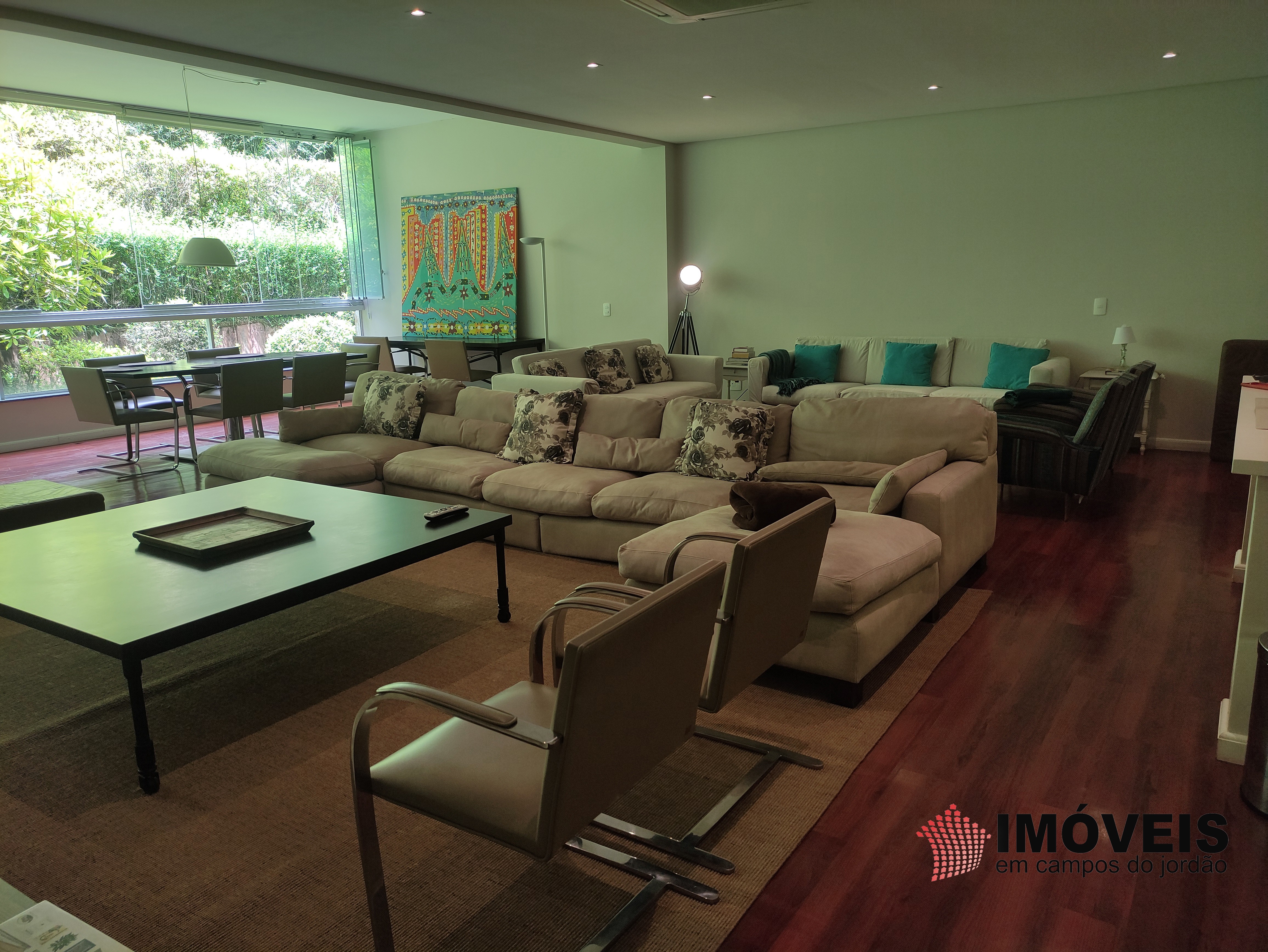 0 para Apartamentos - Venda em Campos do Jordão